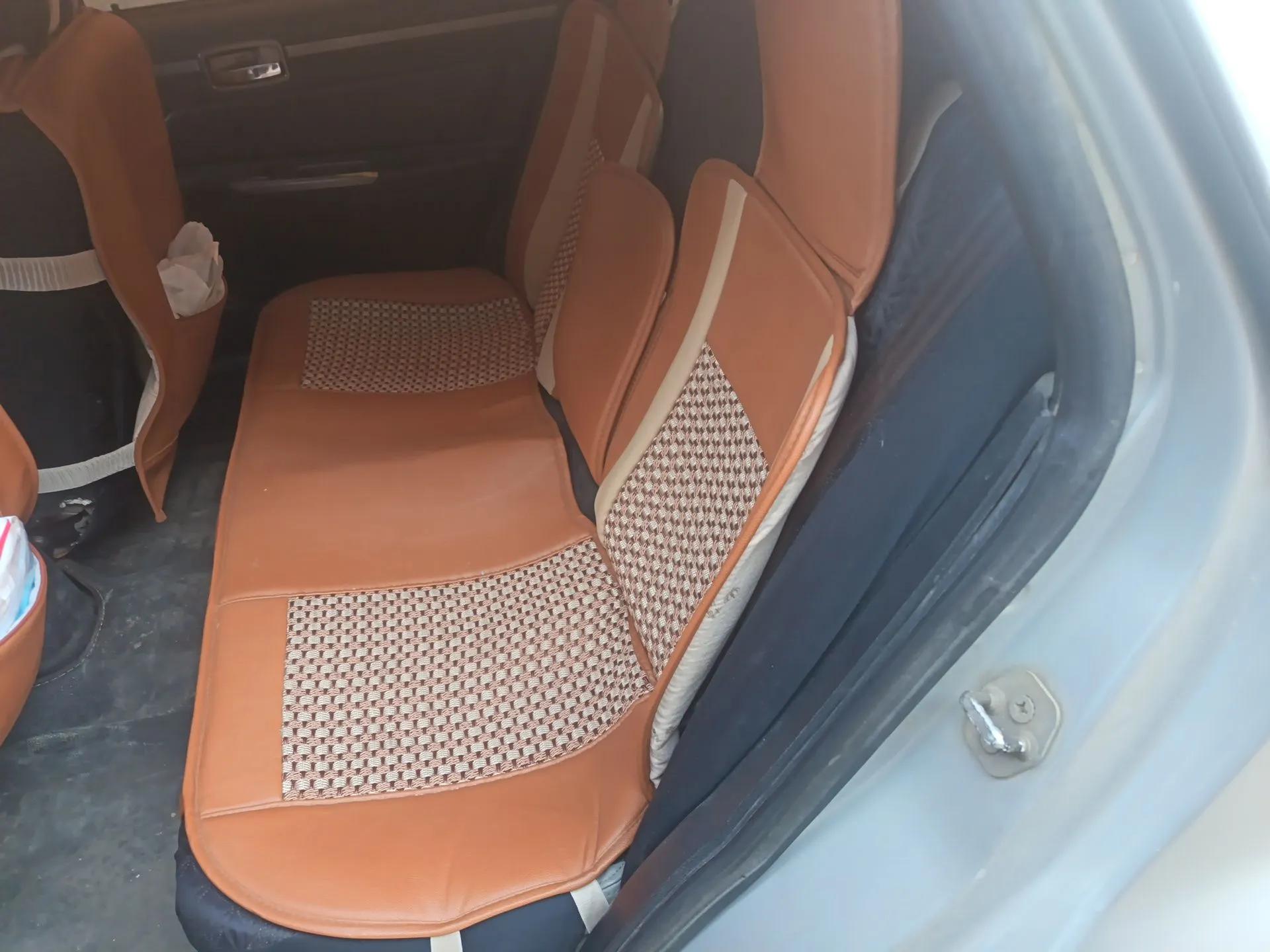 Geely Auto Liberty Ship 2012 1.3L Manual Fashion II — миниатюра 18