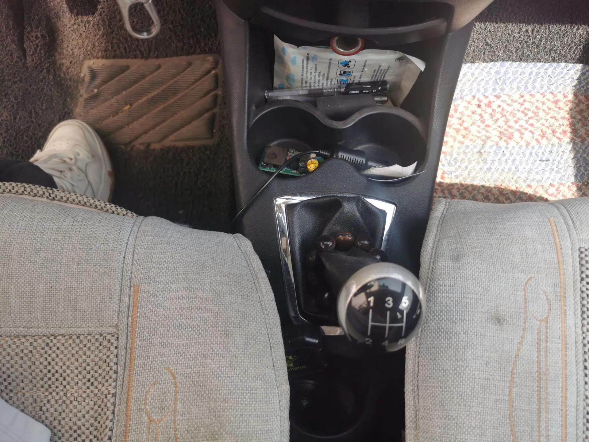 Geely Auto GX2 2012 1.3L Manual Comfort Edition — миниатюра 15