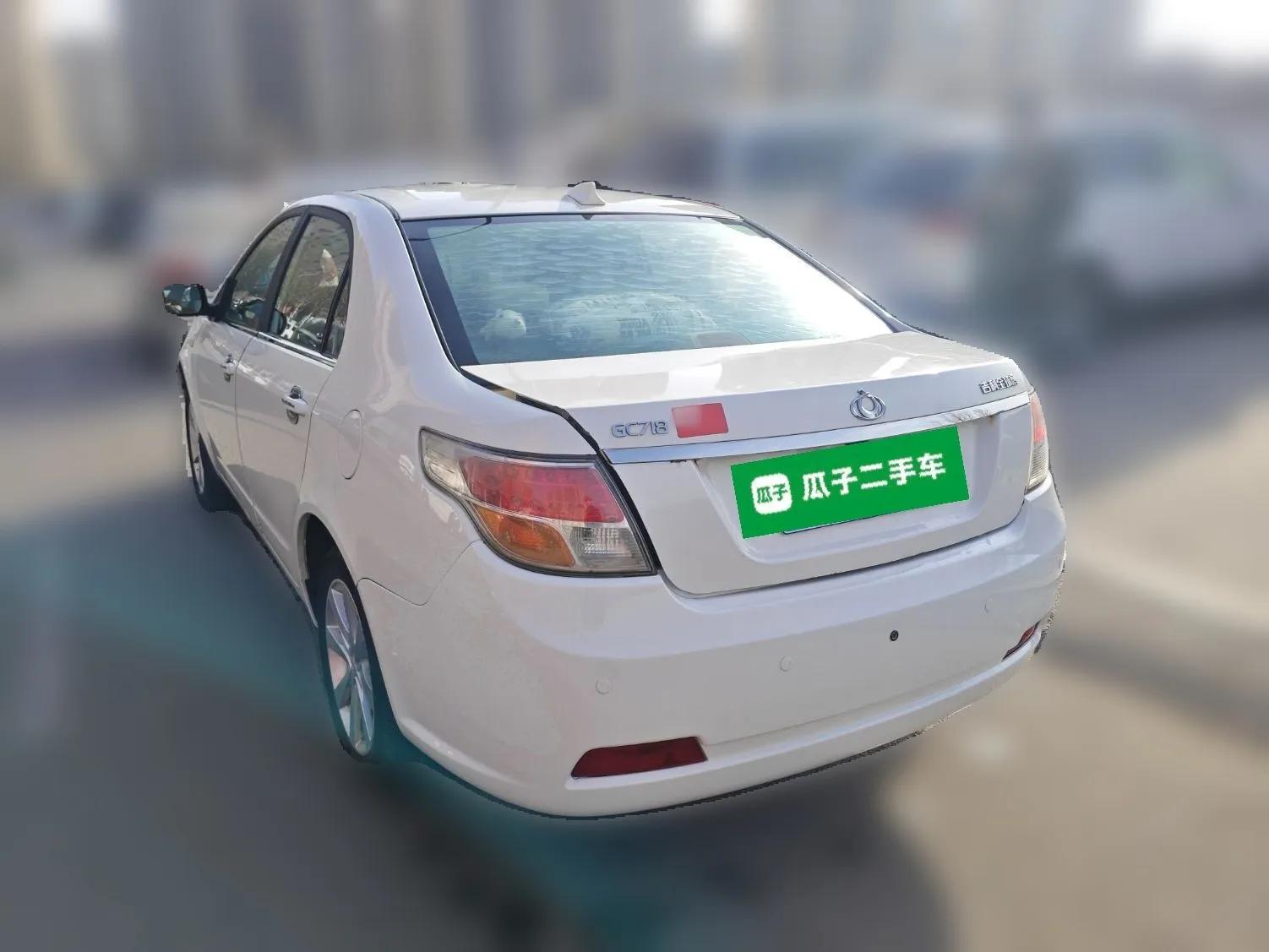 Geely Auto GC7 2012 1.8L Manual Luxury Model — миниатюра 4