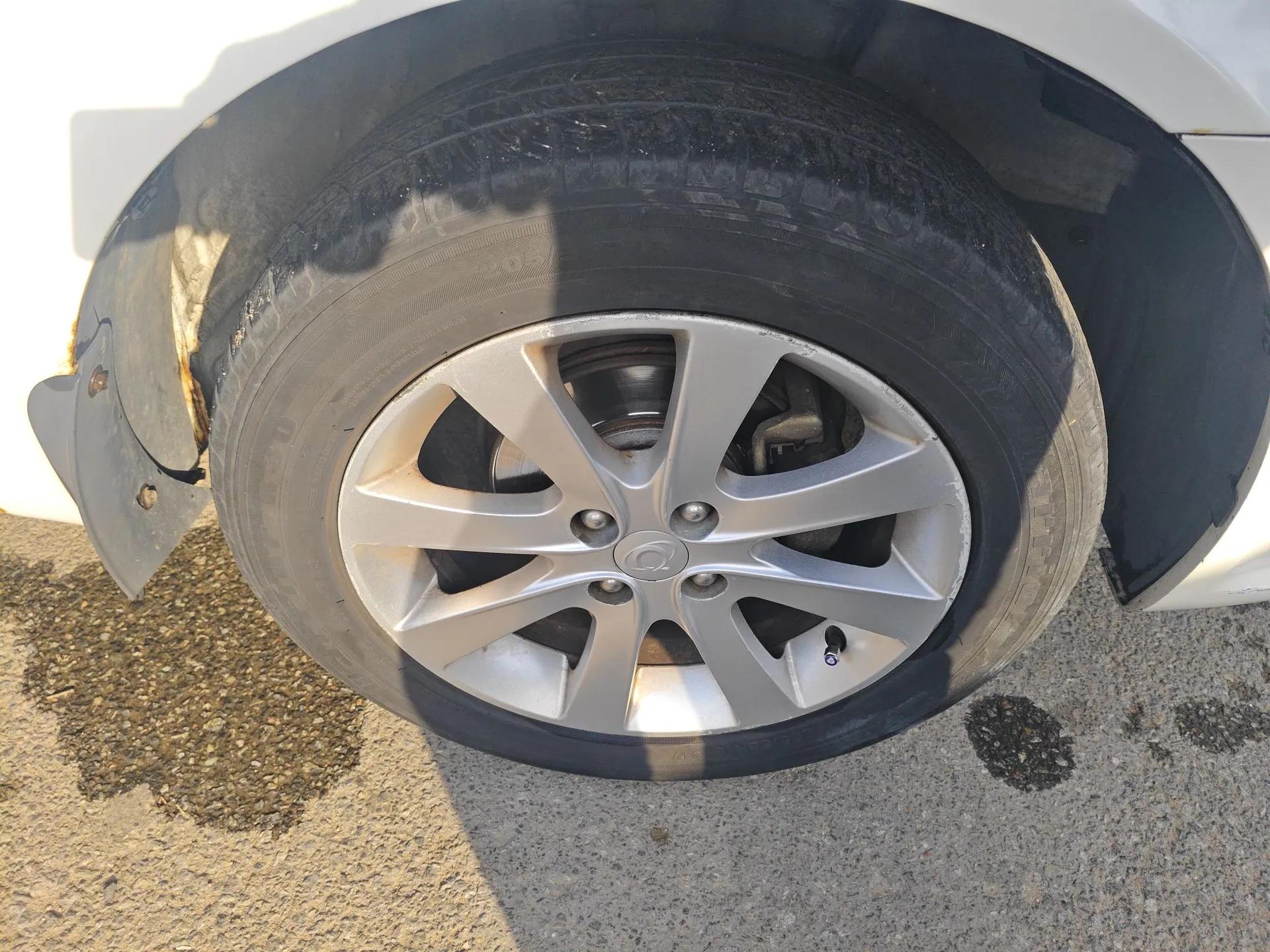 Geely Auto GC7 2012 1.8L Manual Luxury Model — миниатюра 8