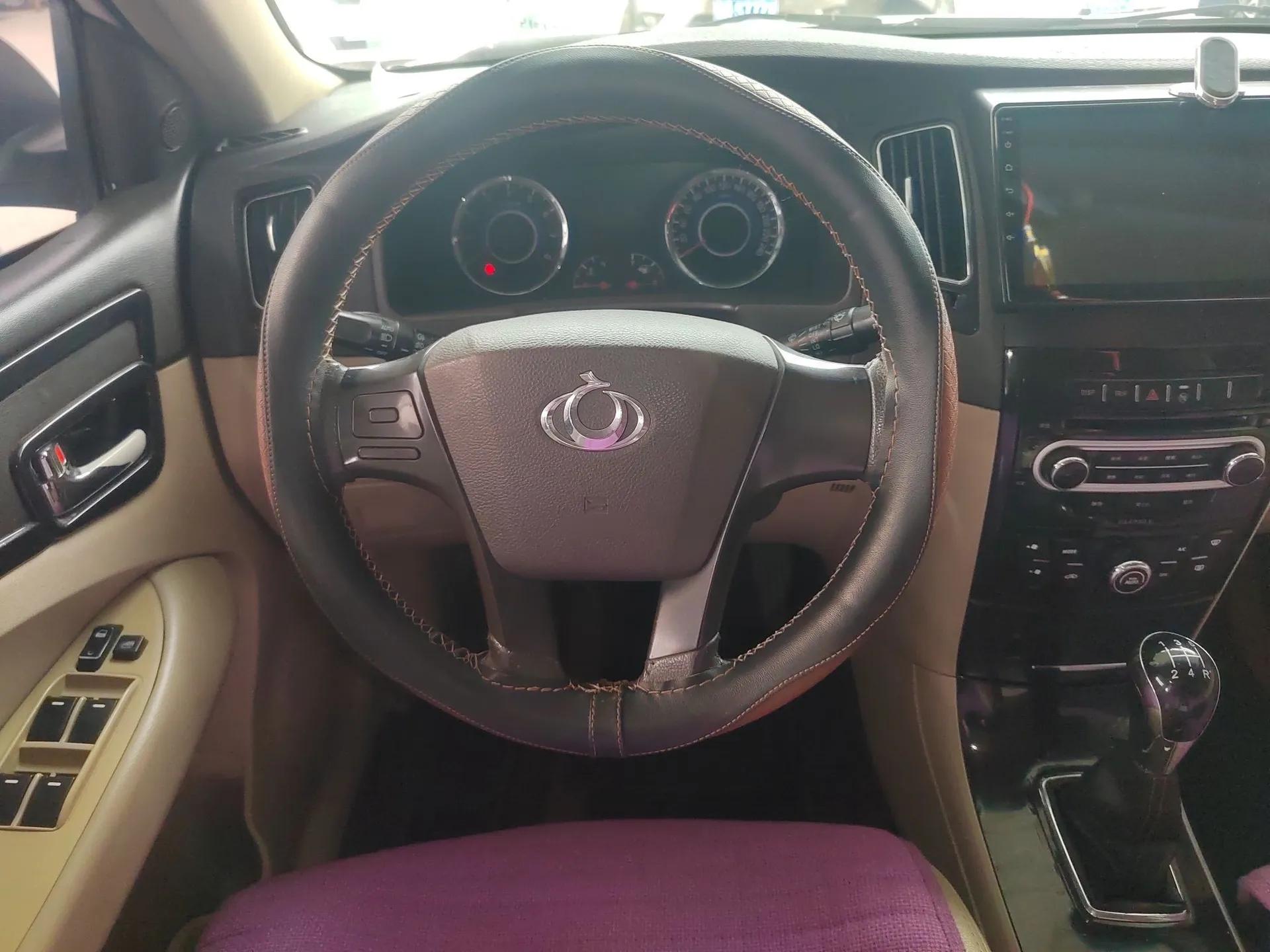 Geely Auto GC7 2013 1.5L Manual Luxury Model — миниатюра 11
