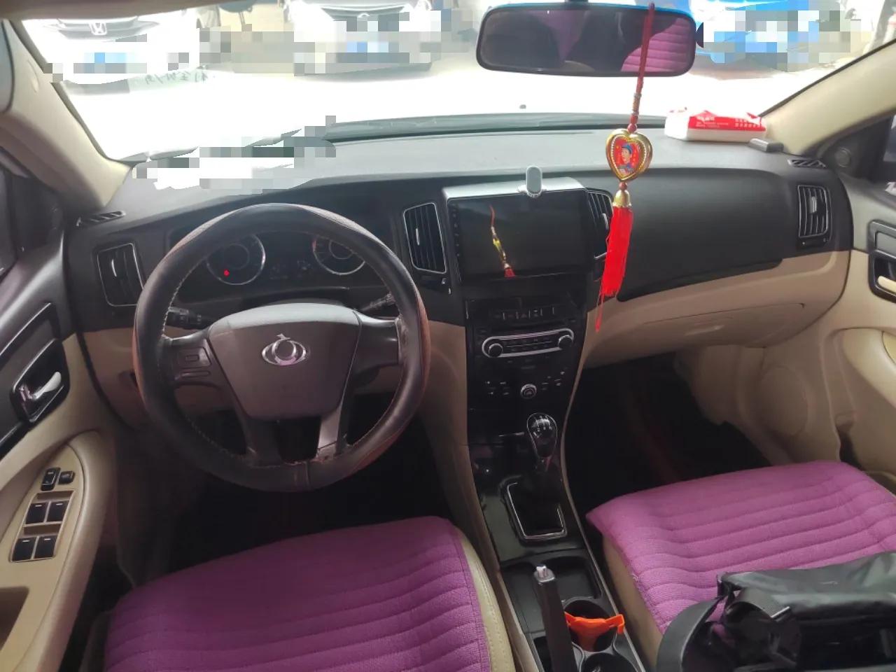 Geely Auto GC7 2013 1.5L Manual Luxury Model — миниатюра 10