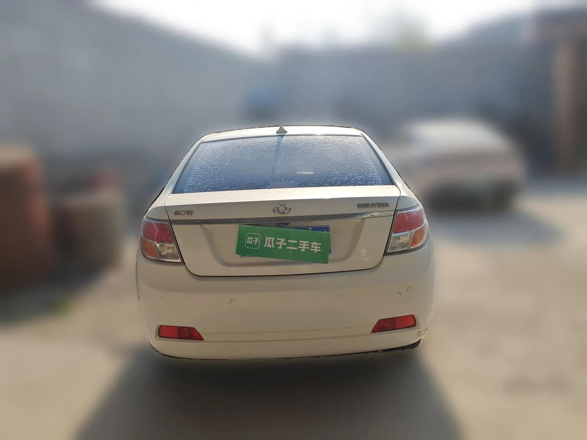 Geely Auto GC7 2013 1.5L Manual Luxury Model — миниатюра 5