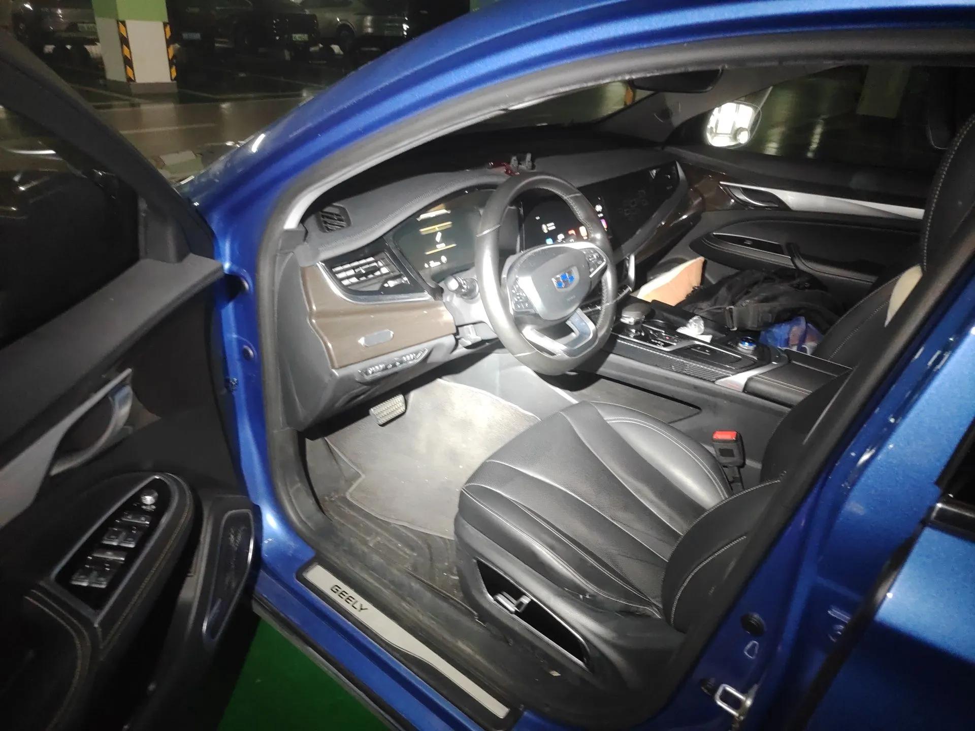 Geely Auto Emgrand GT New Energy 2018 1.5T PHEV Yaoxiang Edition — миниатюра 17