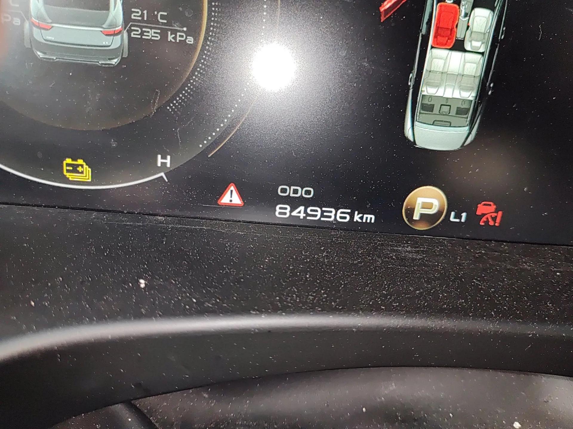 Geely Auto Emgrand GT New Energy 2018 1.5T PHEV Yaoxiang Edition — миниатюра 13