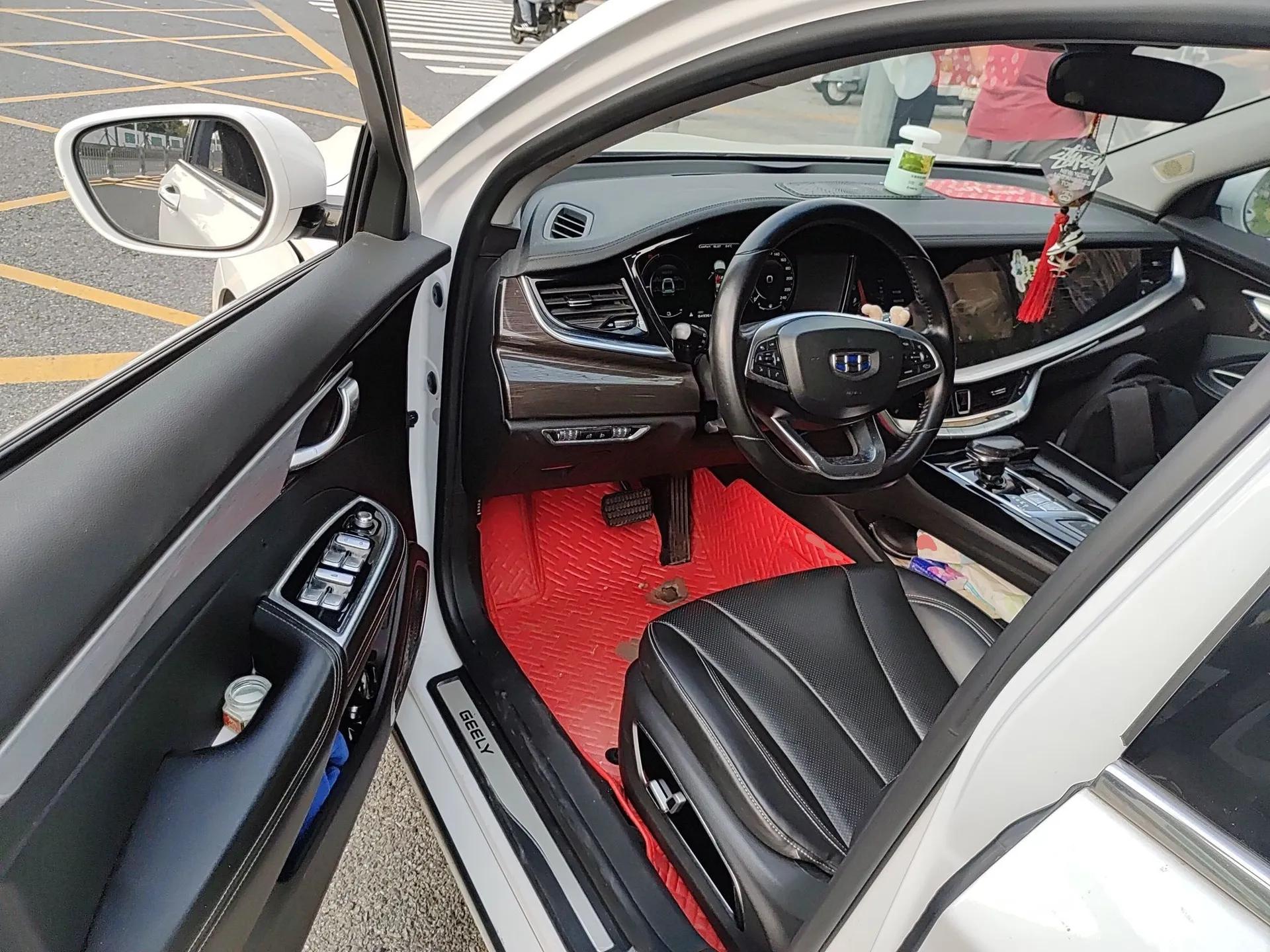 Geely Auto Emgrand GT New Energy 2018 1.5T PHEV Yaoxiang Edition — миниатюра 17
