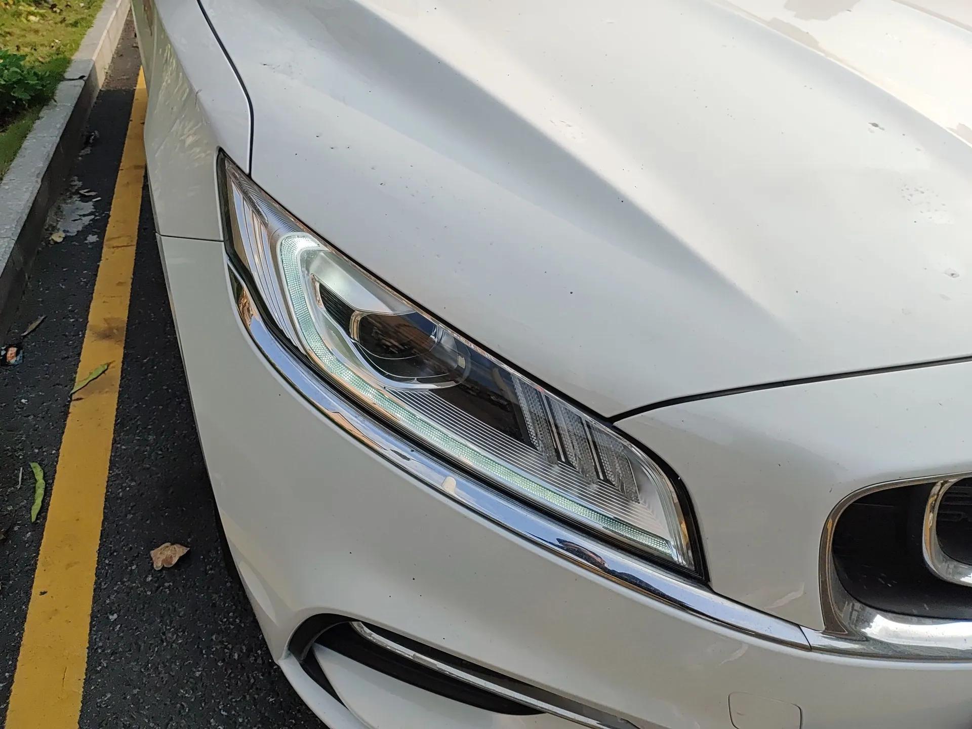 Geely Auto Emgrand GT New Energy 2018 1.5T PHEV Yaoxiang Edition — миниатюра 7