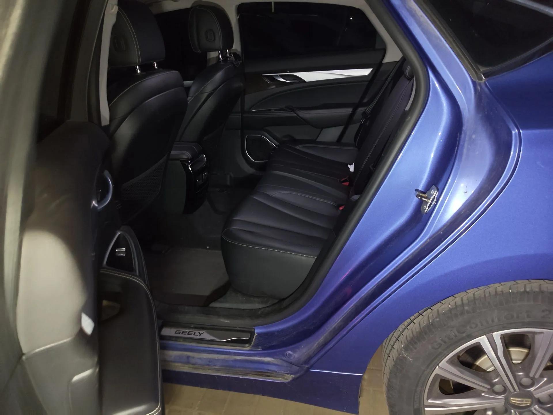 Geely Auto Emgrand GT New Energy 2018 1.5T PHEV Yaoxiang Edition — миниатюра 18