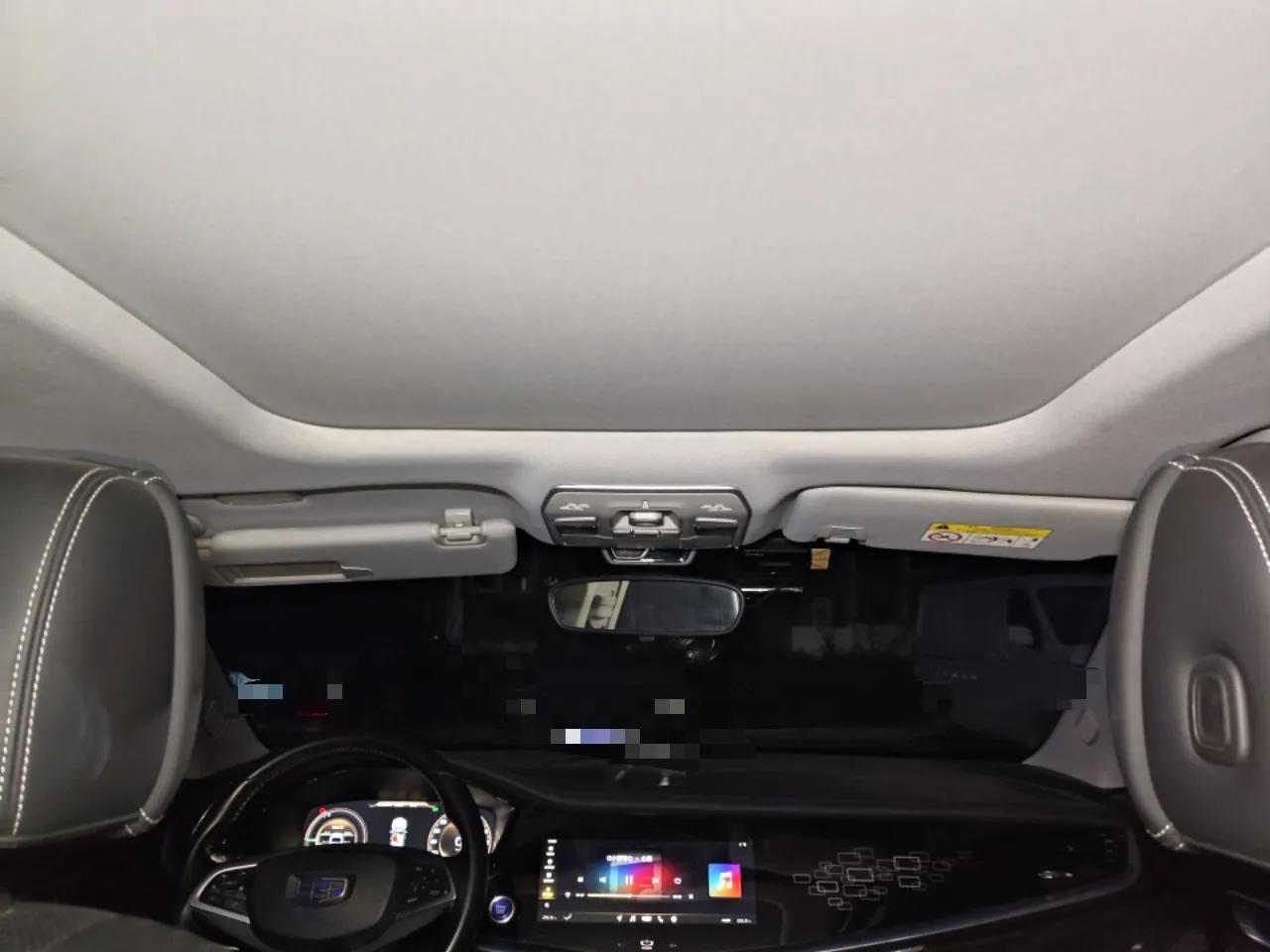 Geely Auto Emgrand GT New Energy 2018 1.5T PHEV Yaoxiang Edition — миниатюра 19