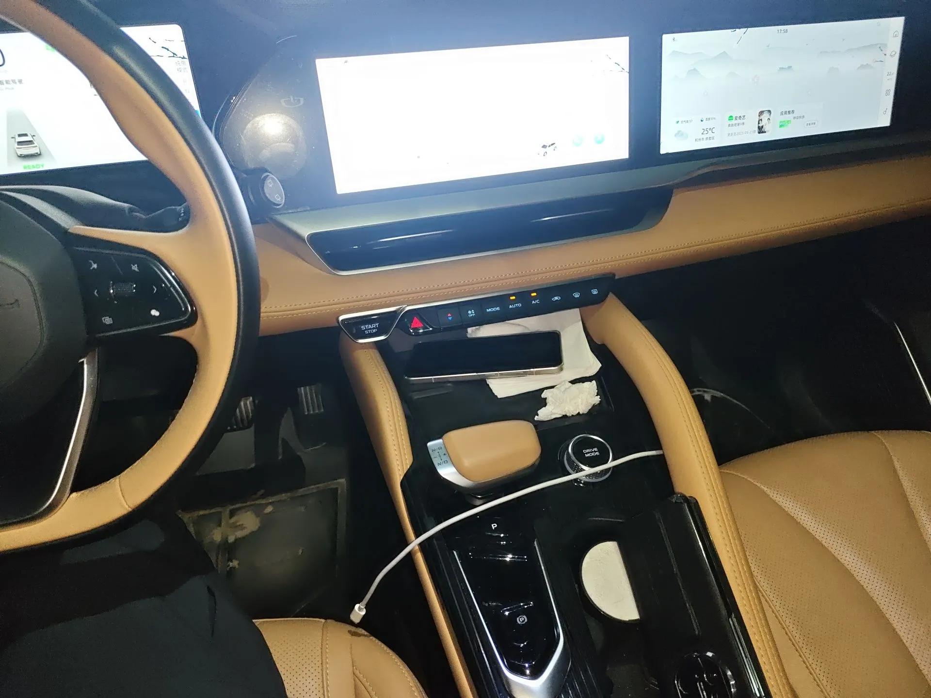 Geely Auto Monjaro L Extended Range Electric Version 2022 1.5T DHT Range-Extending Electric Flagship Edition — миниатюра 14