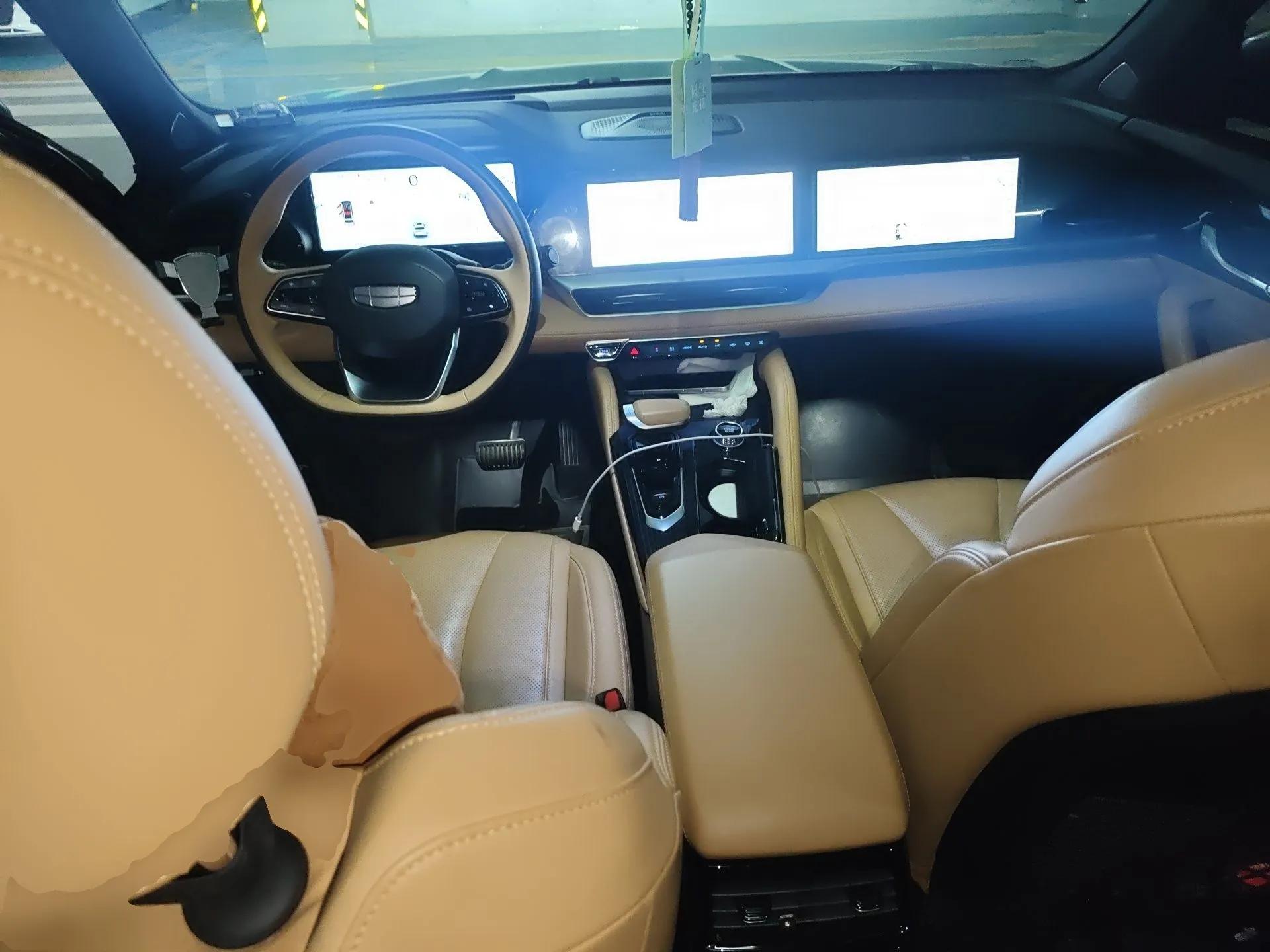 Geely Auto Monjaro L Extended Range Electric Version 2022 1.5T DHT Range-Extending Electric Flagship Edition — миниатюра 10