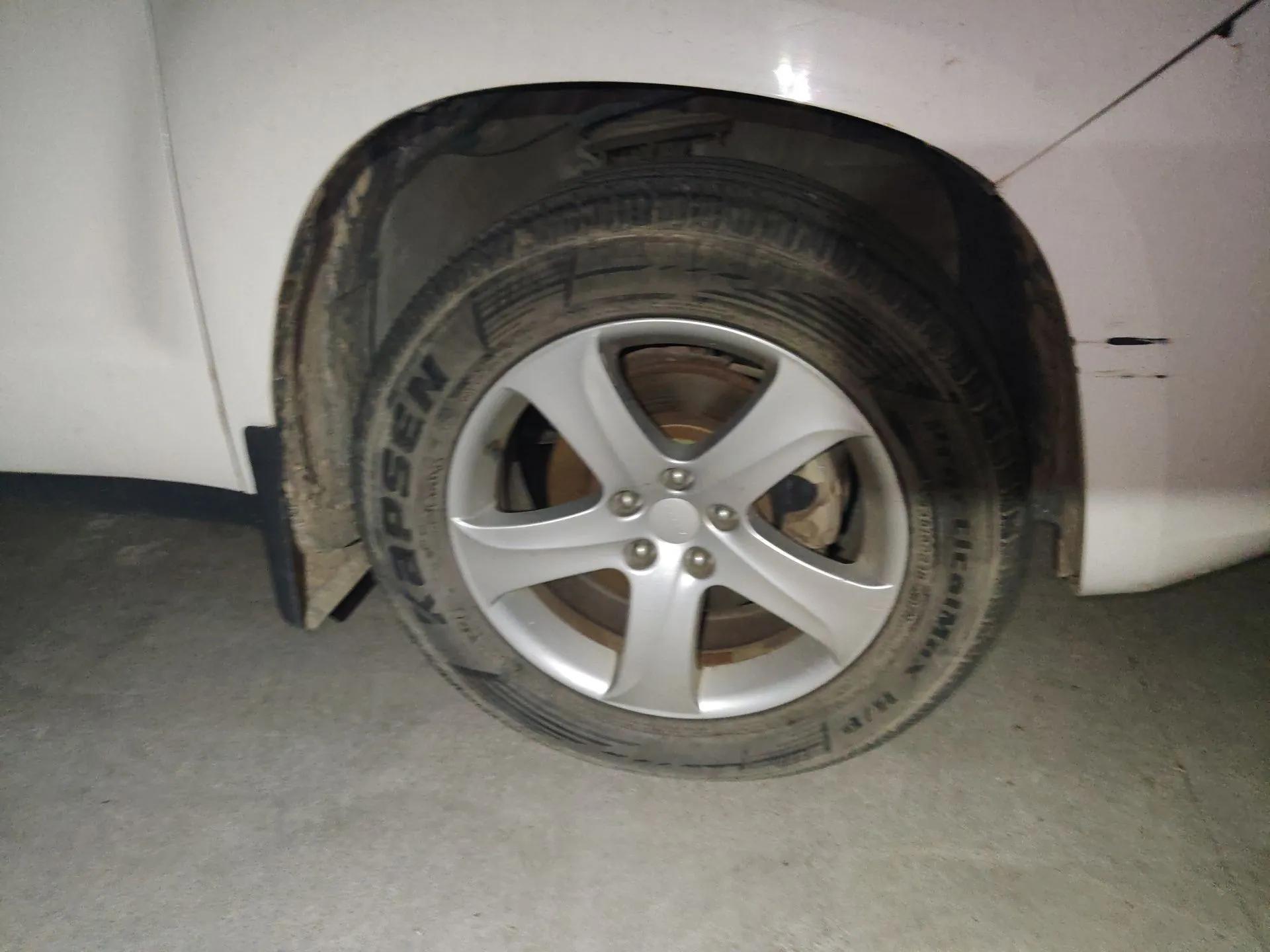 Geely Auto GX9 2014 2.4L Automatic Two-Wheel Drive Luxury Version — миниатюра 8