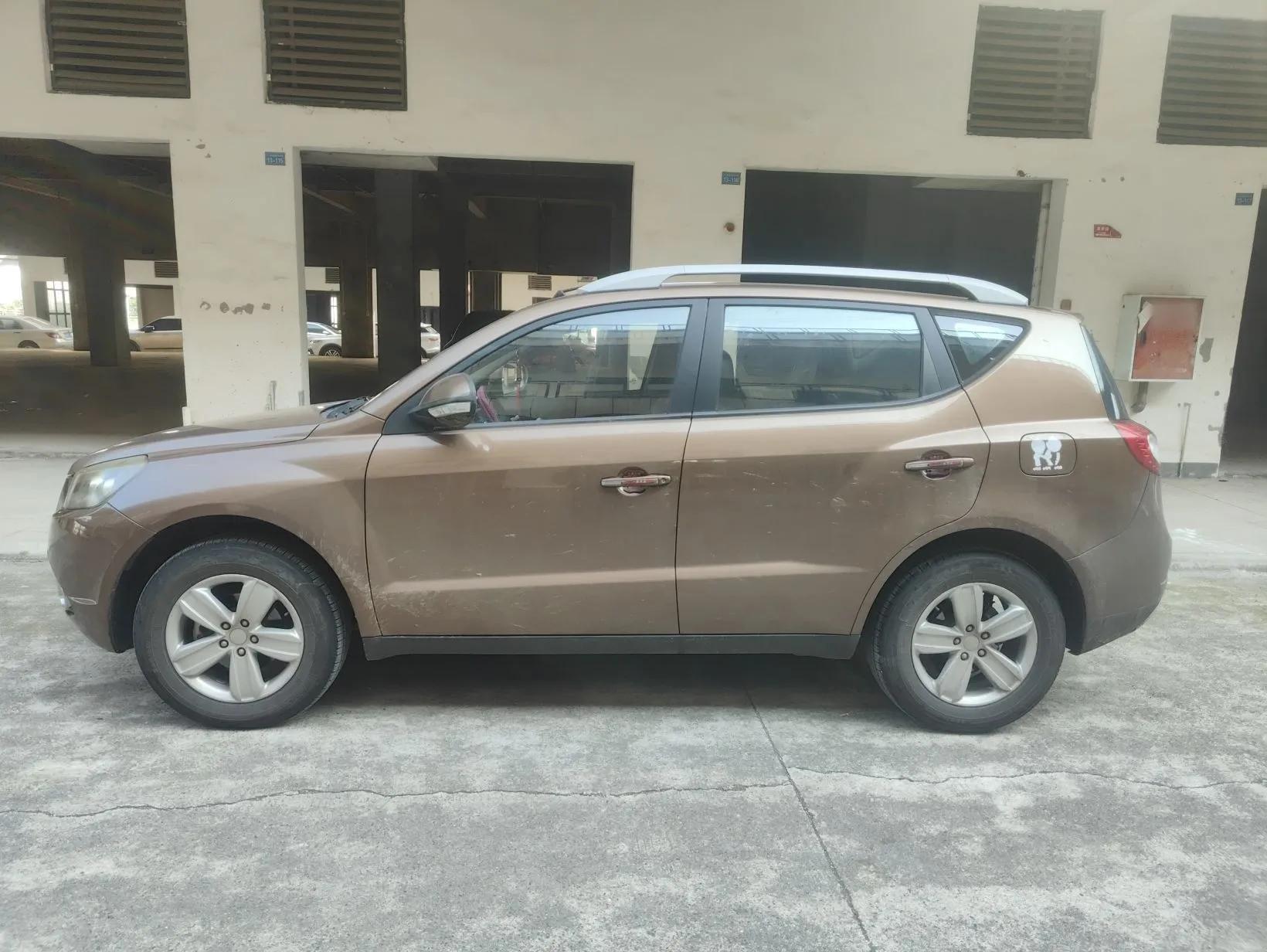Geely Auto SX7 2013 2.0L Manual Elite Edition — миниатюра 4