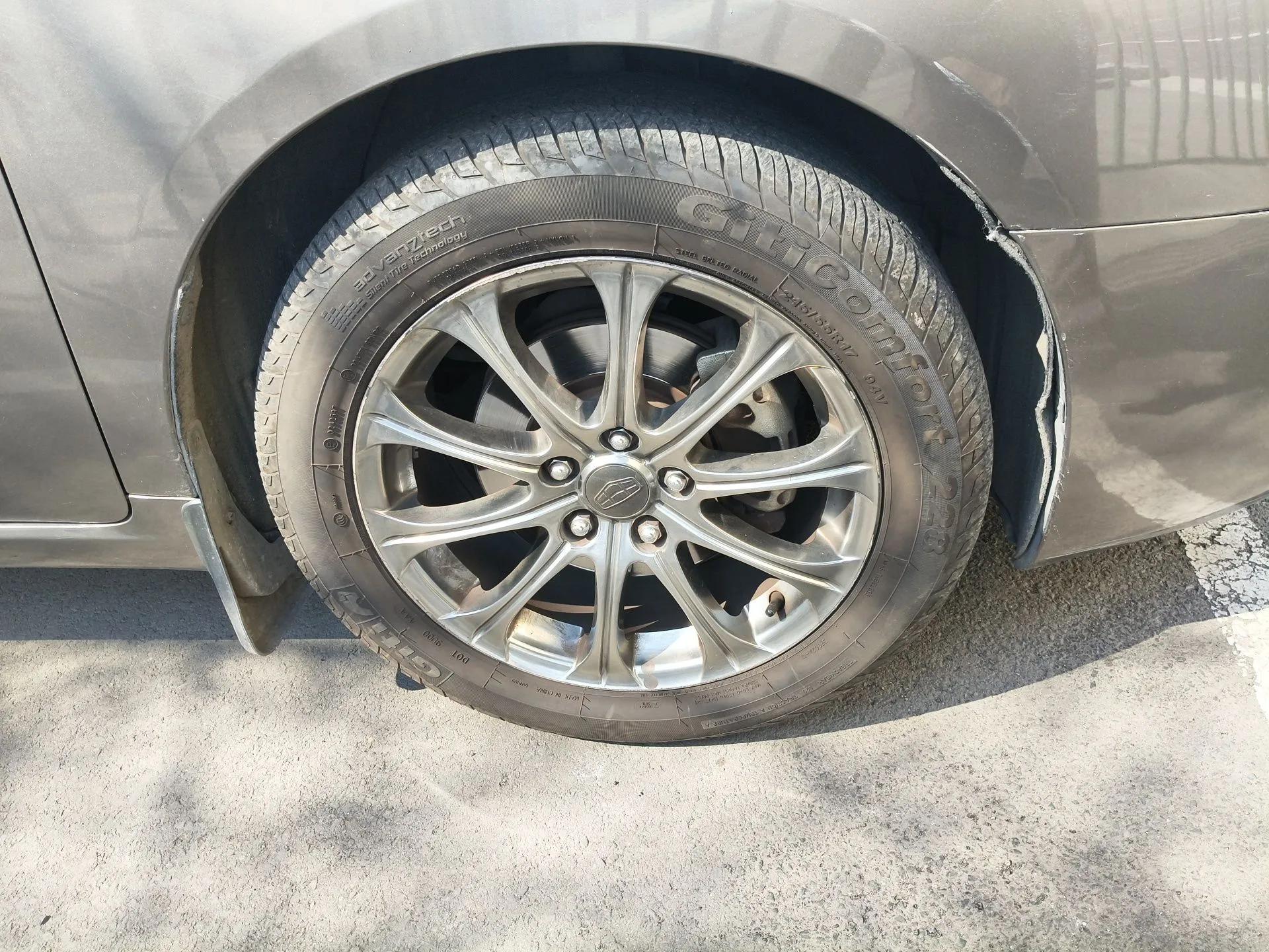 Geely Auto EC8 2011 2.0L Automatic Comfort Edition — миниатюра 8