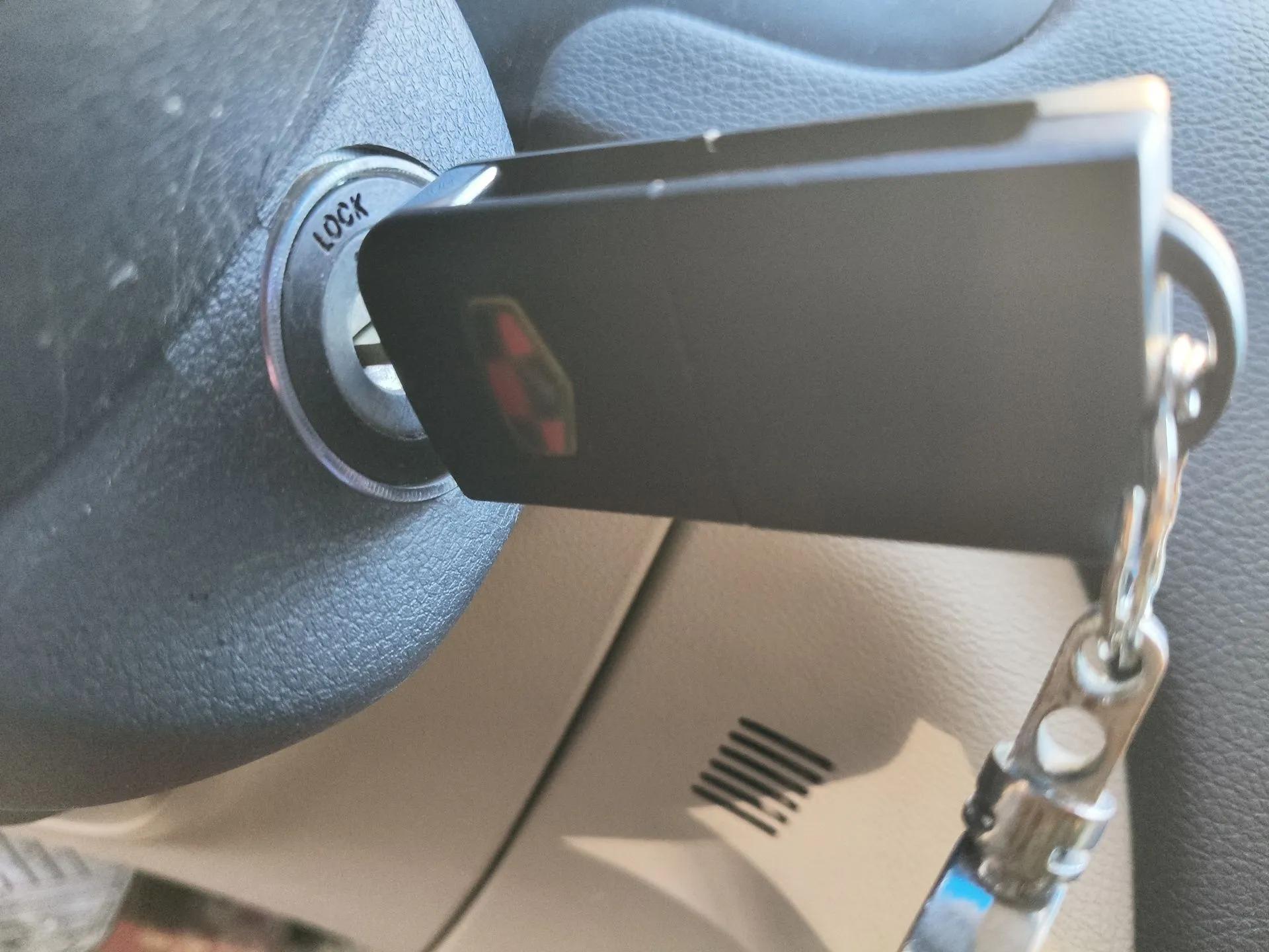 Geely Auto EC8 2011 2.0L Automatic Comfort Edition — миниатюра 9
