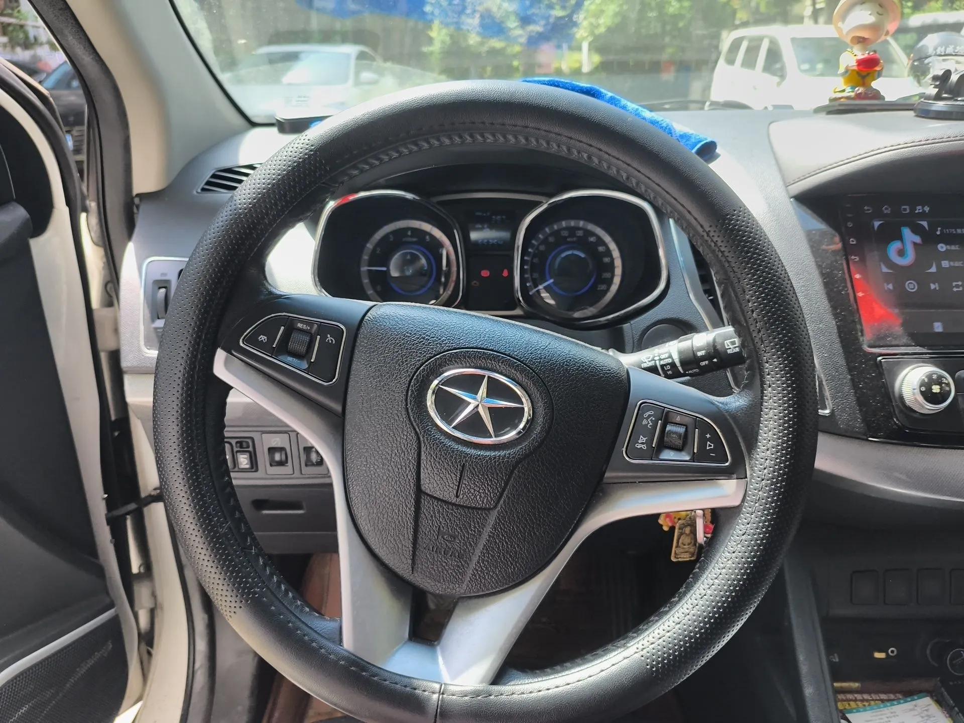 JAC Group Refine S5 2015 1.5T Manual Luxury Sport Edition — миниатюра 11