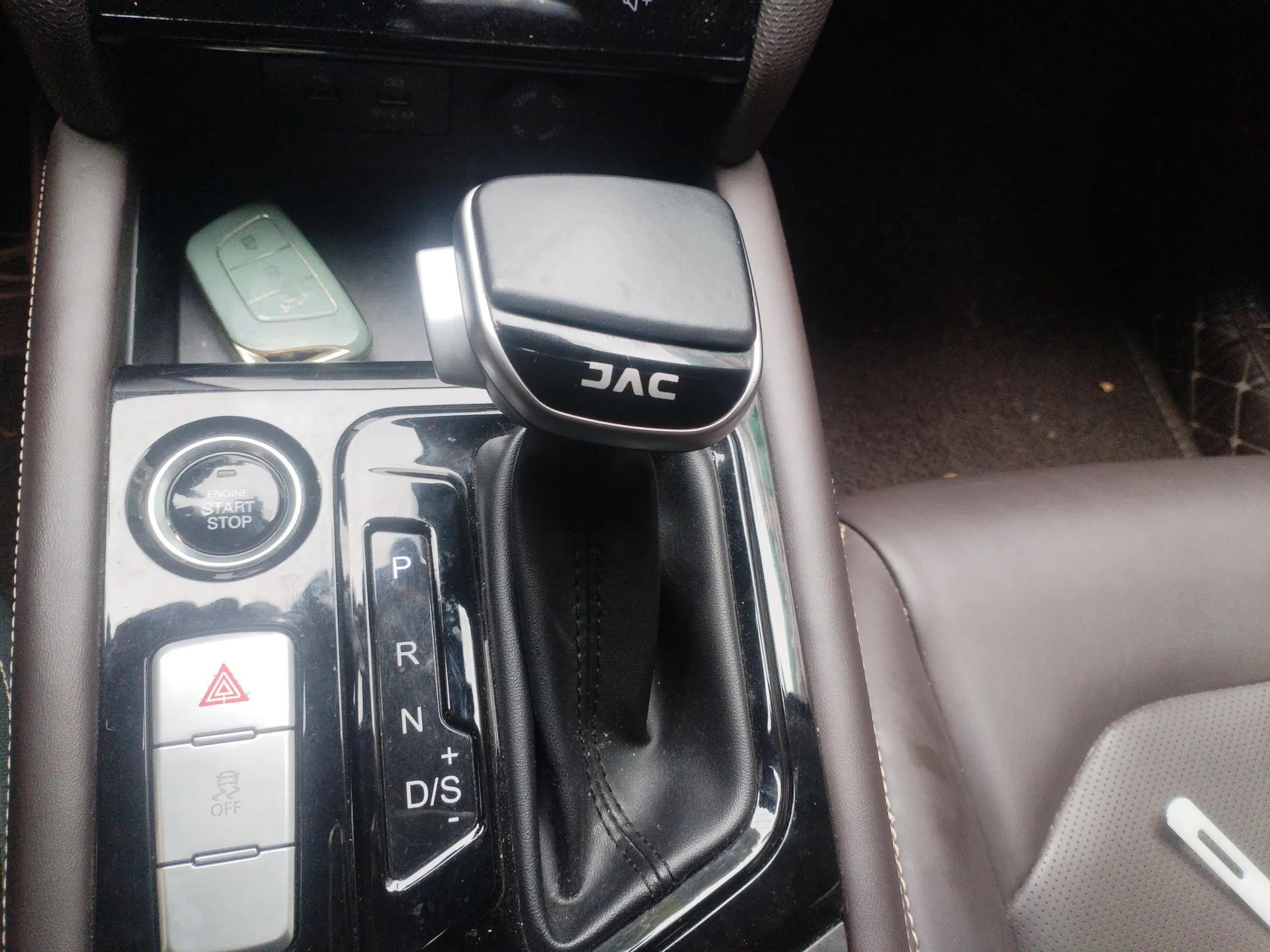 JAC Group J7 2020 1.5T CVT Superior Trim — миниатюра 15