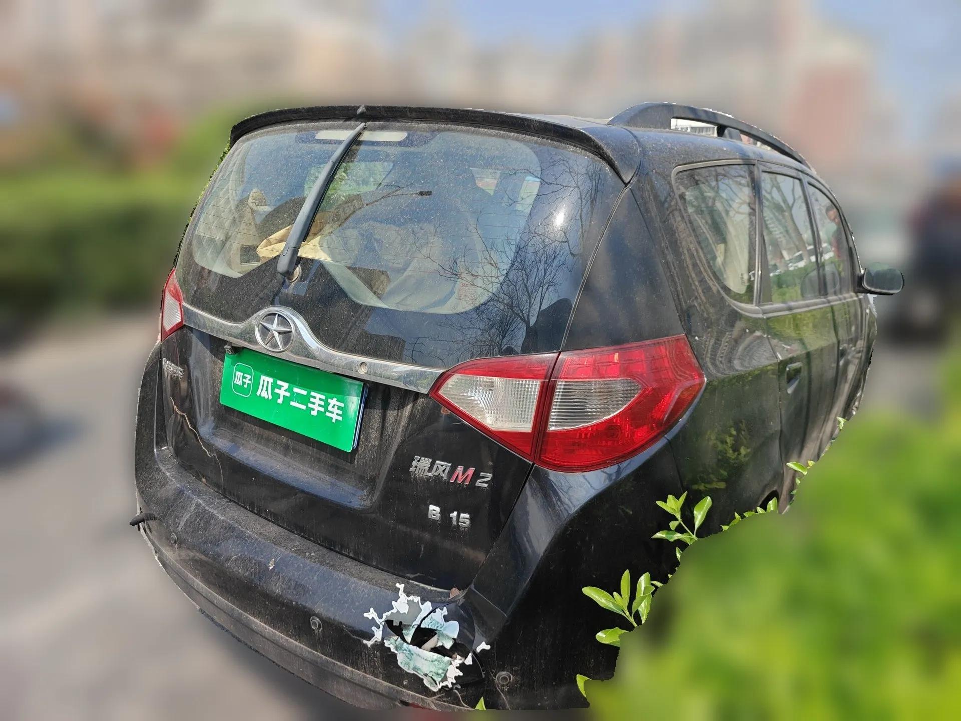 JAC Group Refine M2 2013 1.5L Manual Comfort 7-Seater — миниатюра 6