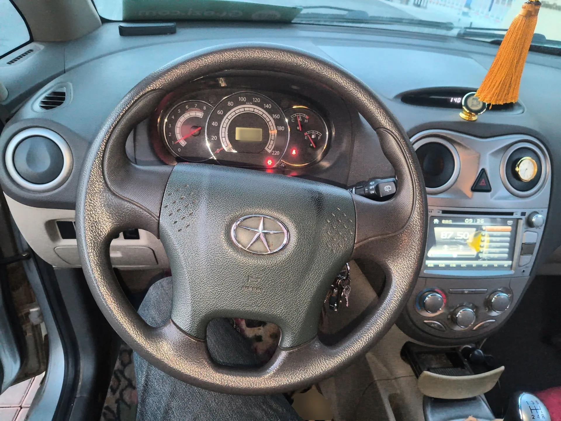 JAC Group Refine M2 2012 1.8L MT Business & Comfort Version 7 Seats — миниатюра 11