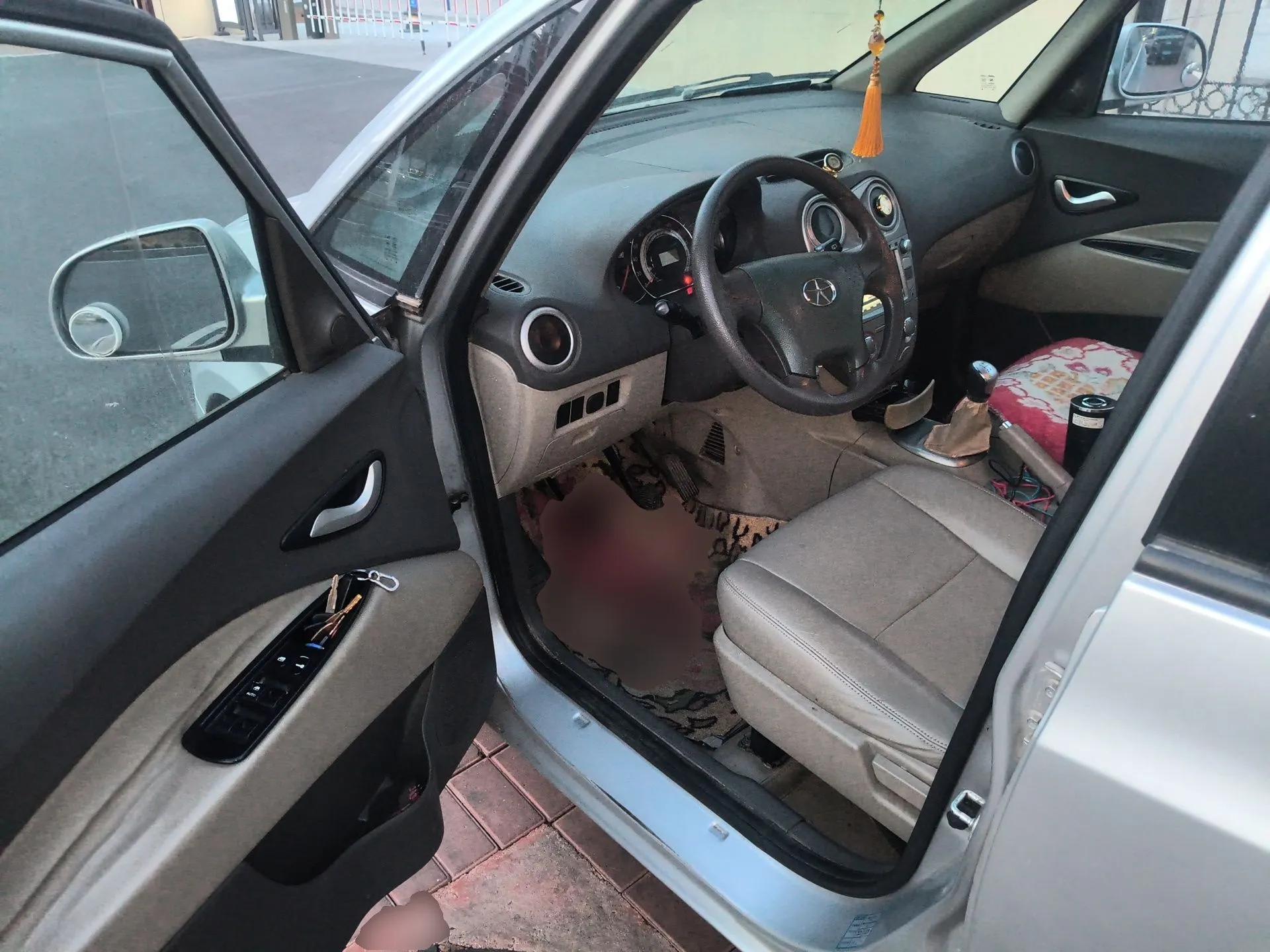 JAC Group Refine M2 2012 1.8L MT Business & Comfort Version 7 Seats — миниатюра 17