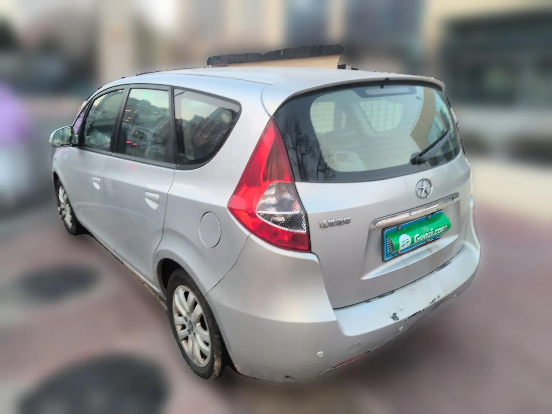 JAC Group Refine M2 2012 1.8L MT Business & Comfort Version 7 Seats — миниатюра 4