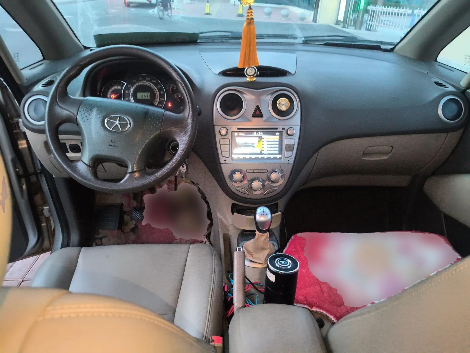 JAC Group Refine M2 2012 1.8L MT Business & Comfort Version 7 Seats — миниатюра 10