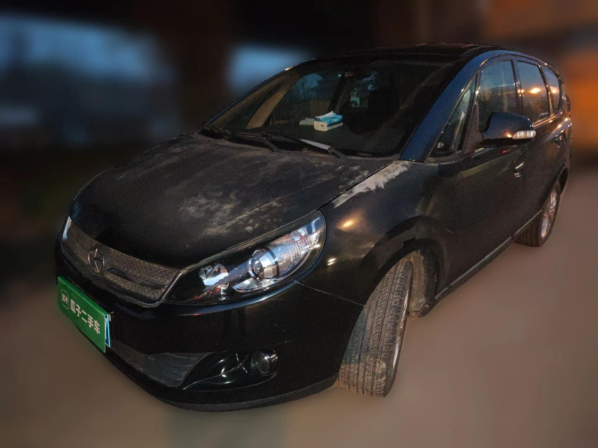 JAC Group Refine M2 2013 1.5L Manual Comfort Model 5 Seats — миниатюра 1