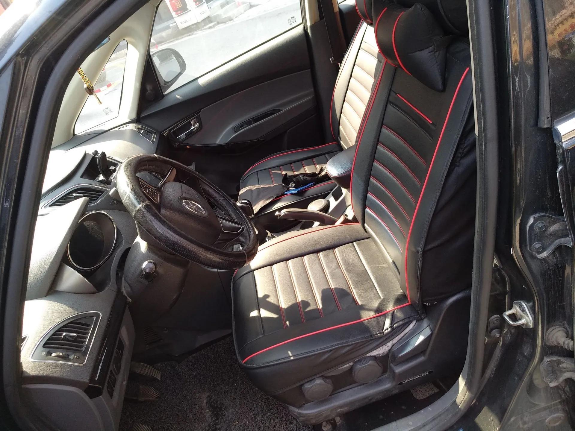 JAC Group Refine M2 2013 1.5L Manual Comfort Model 5 Seats — миниатюра 16