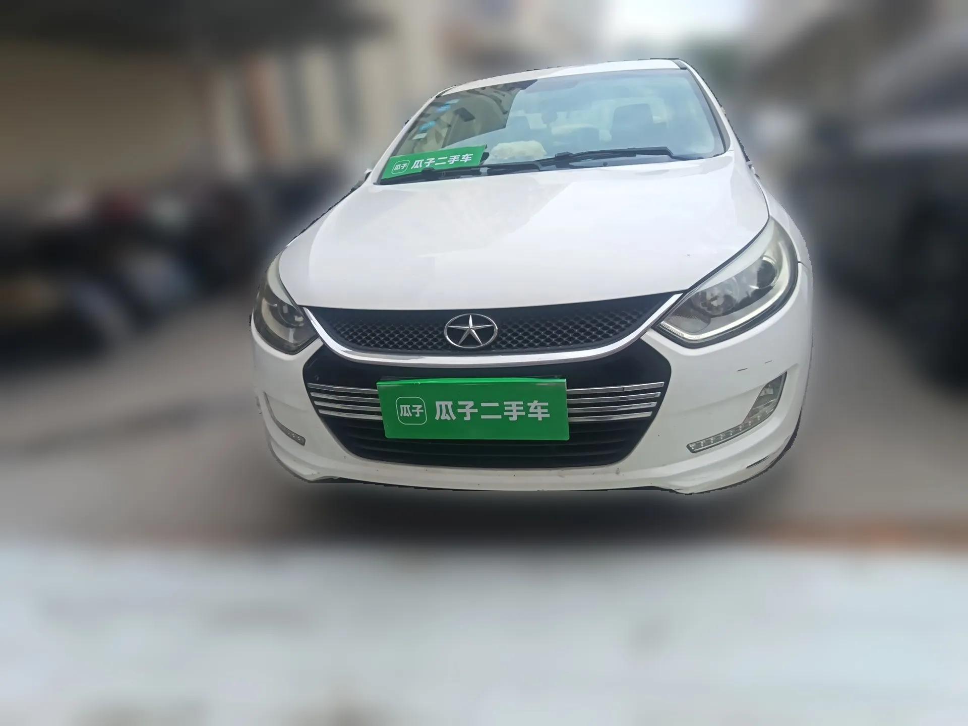 JAC Group Heyue 2014 1.5L Manual Luxury Version China IV Standard — миниатюра 2