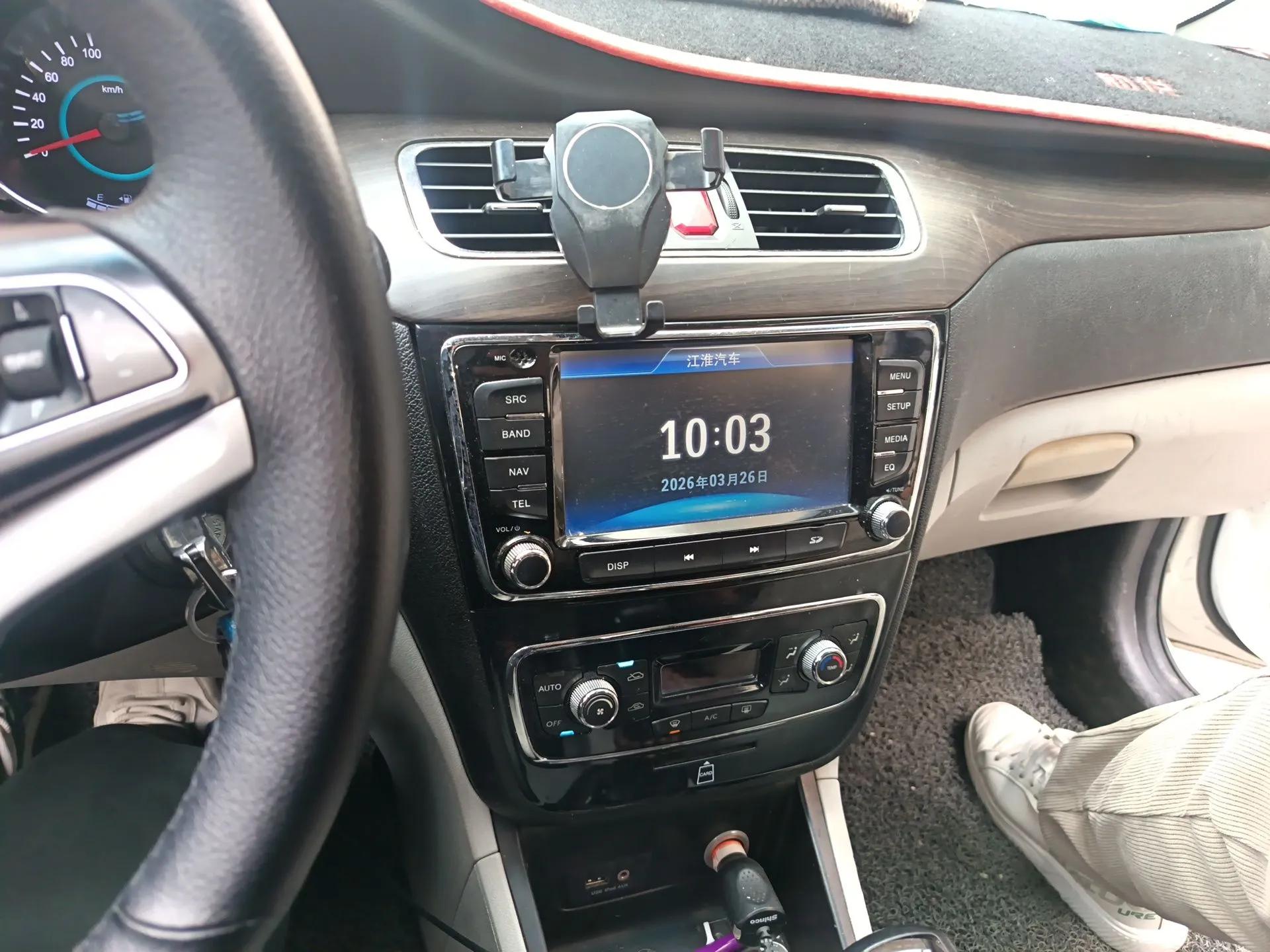 JAC Group Heyue 2014 1.5L Manual Luxury Version China IV Standard — миниатюра 14