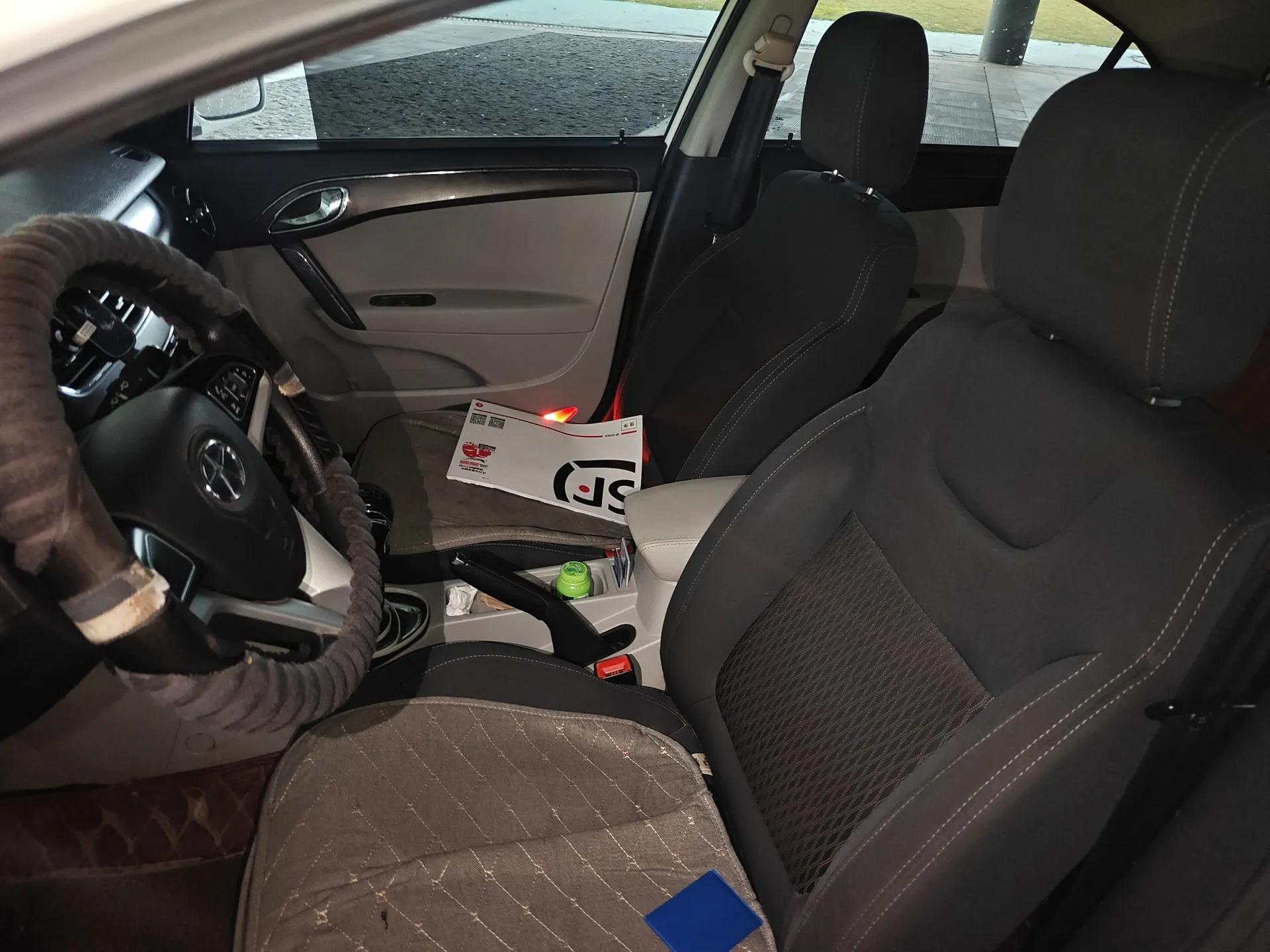 JAC Group Heyue 2014 1.5L Manual Comfort Model China IV Standard — миниатюра 16