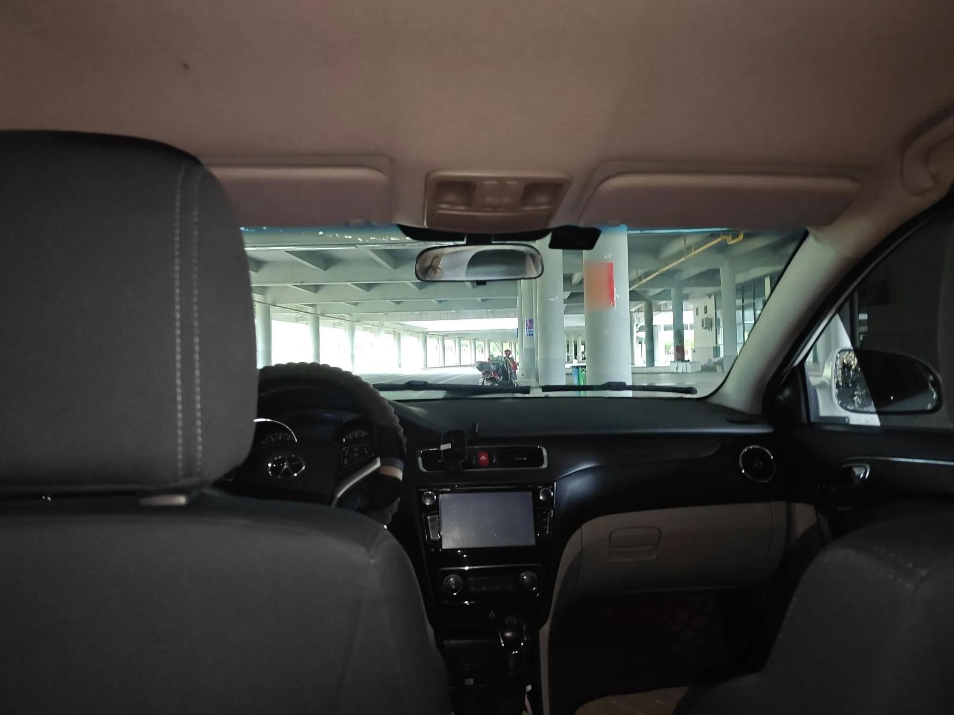 JAC Group Heyue 2014 1.5L Manual Comfort Model China IV Standard — миниатюра 19
