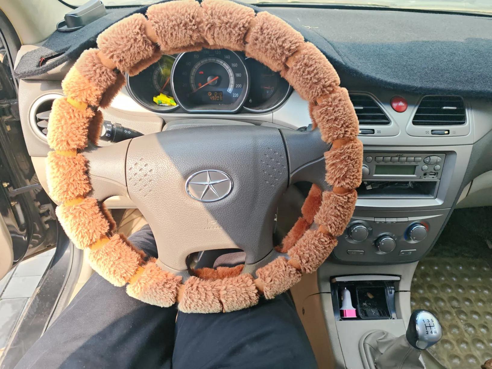 JAC Group Heyue 2011 1.5L Manual Elegant Model — миниатюра 12