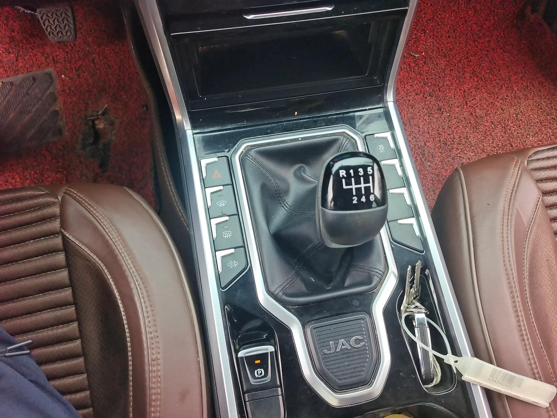 JAC Group Hantoo 2021 2.0T Commercial Version Manual Diesel Two-Wheel Drive Elite Trim with Dual HFC4DB2-2E — миниатюра 15