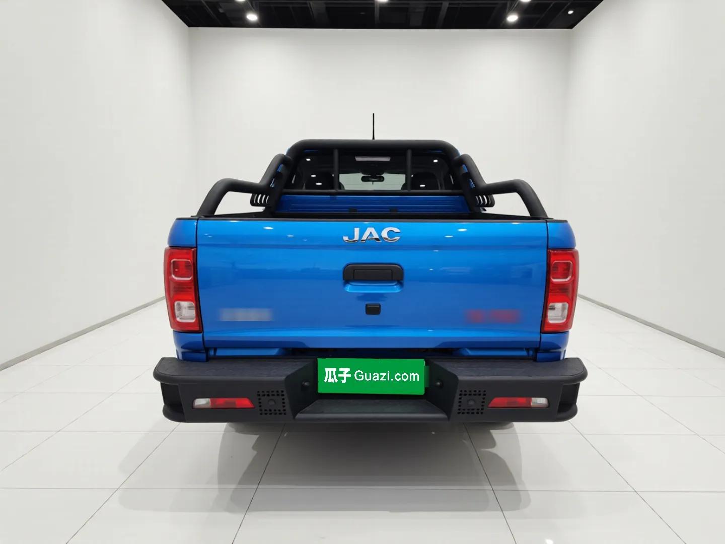 JAC Group T8 2021 2.4T PRO Gasoline Two-Wheel Drive Rui Xing Edition Standard Dual 4K22D4T — миниатюра 3