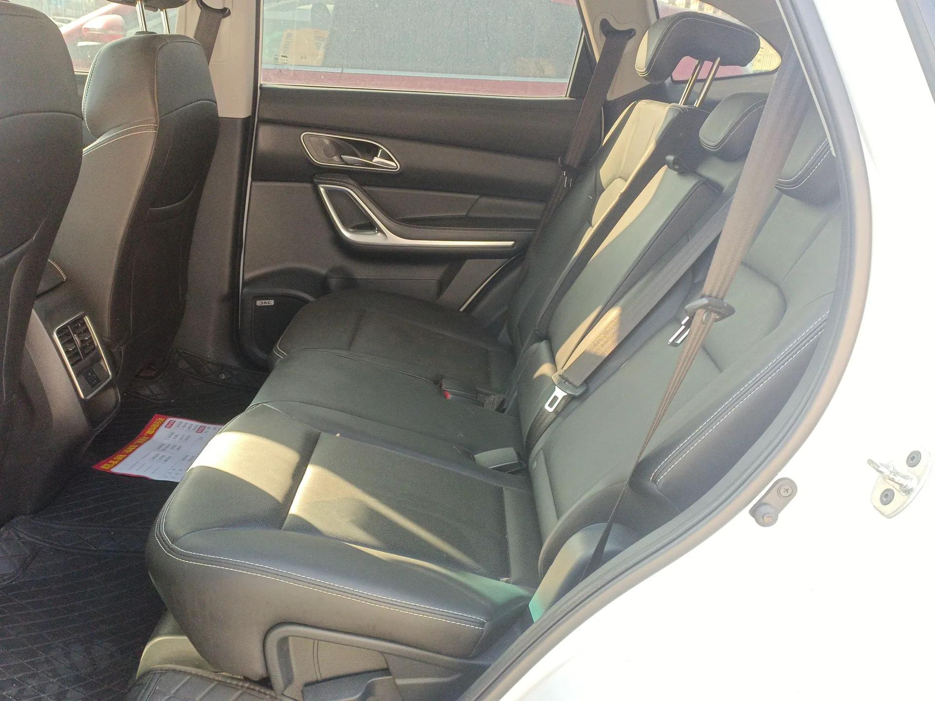JAC Group X7 2020 1.5TGDI Automatic Free-Style Model — миниатюра 20