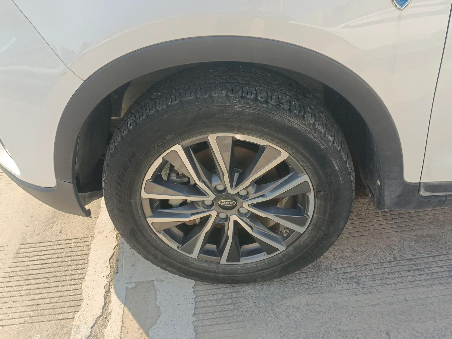 JAC Group X7 2020 1.5TGDI Automatic Free-Style Model — миниатюра 8