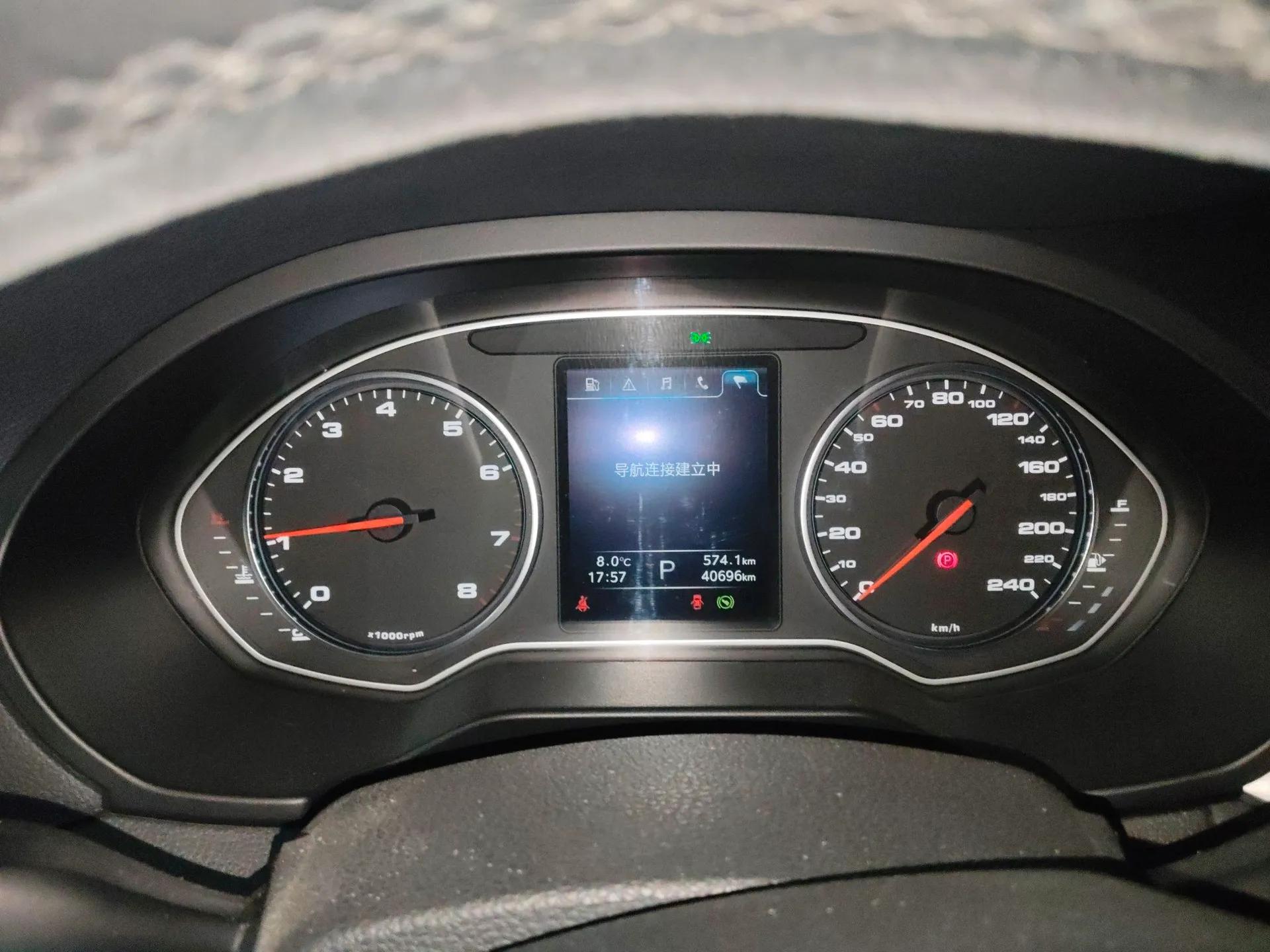 JAC Group Refine A60 2017 1.5 TGDI Automatic Luxury Model — миниатюра 12