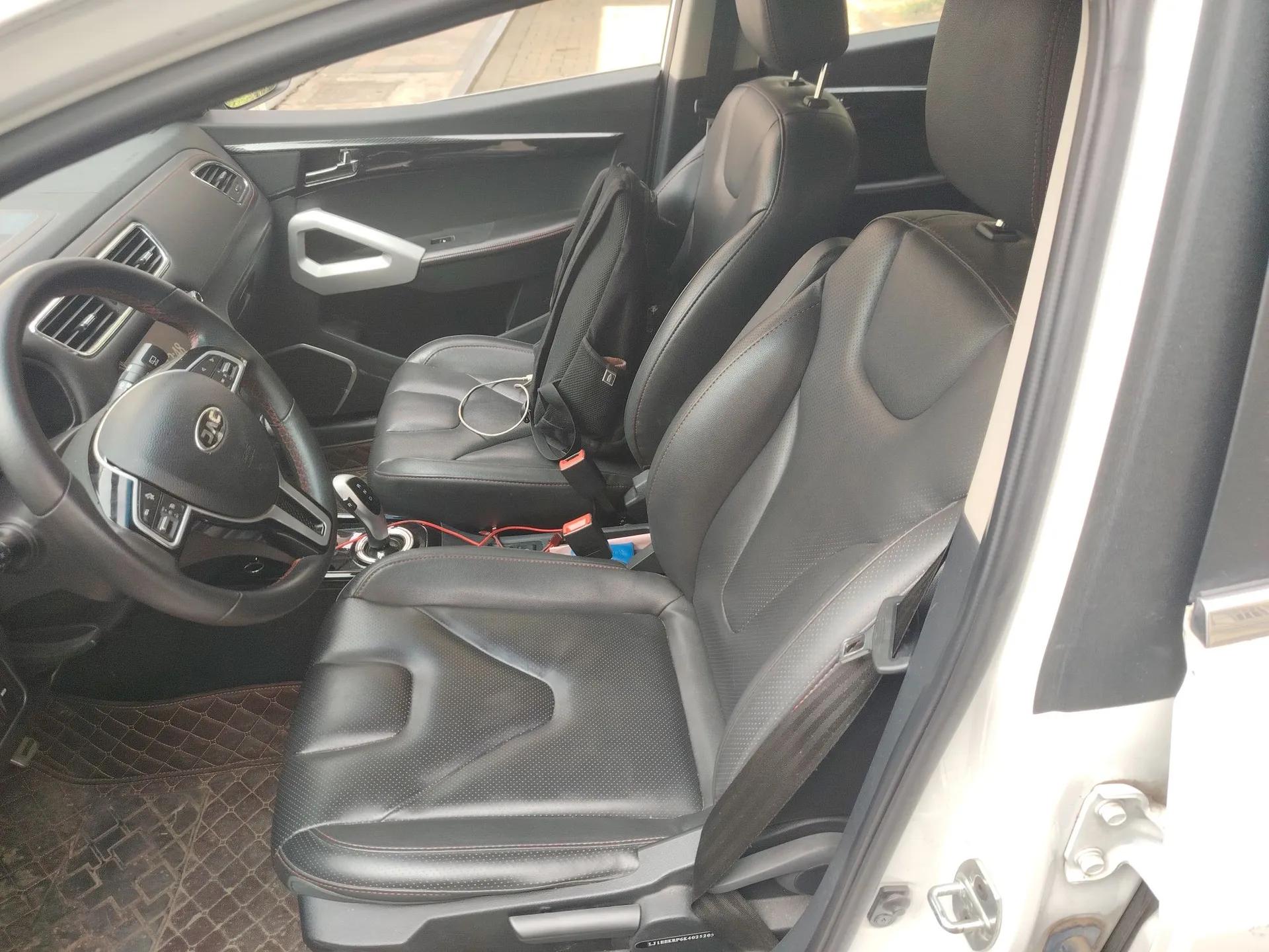 JAC Group iEV7S 2019 Luxury Smart Supreme Deluxe Edition — миниатюра 16