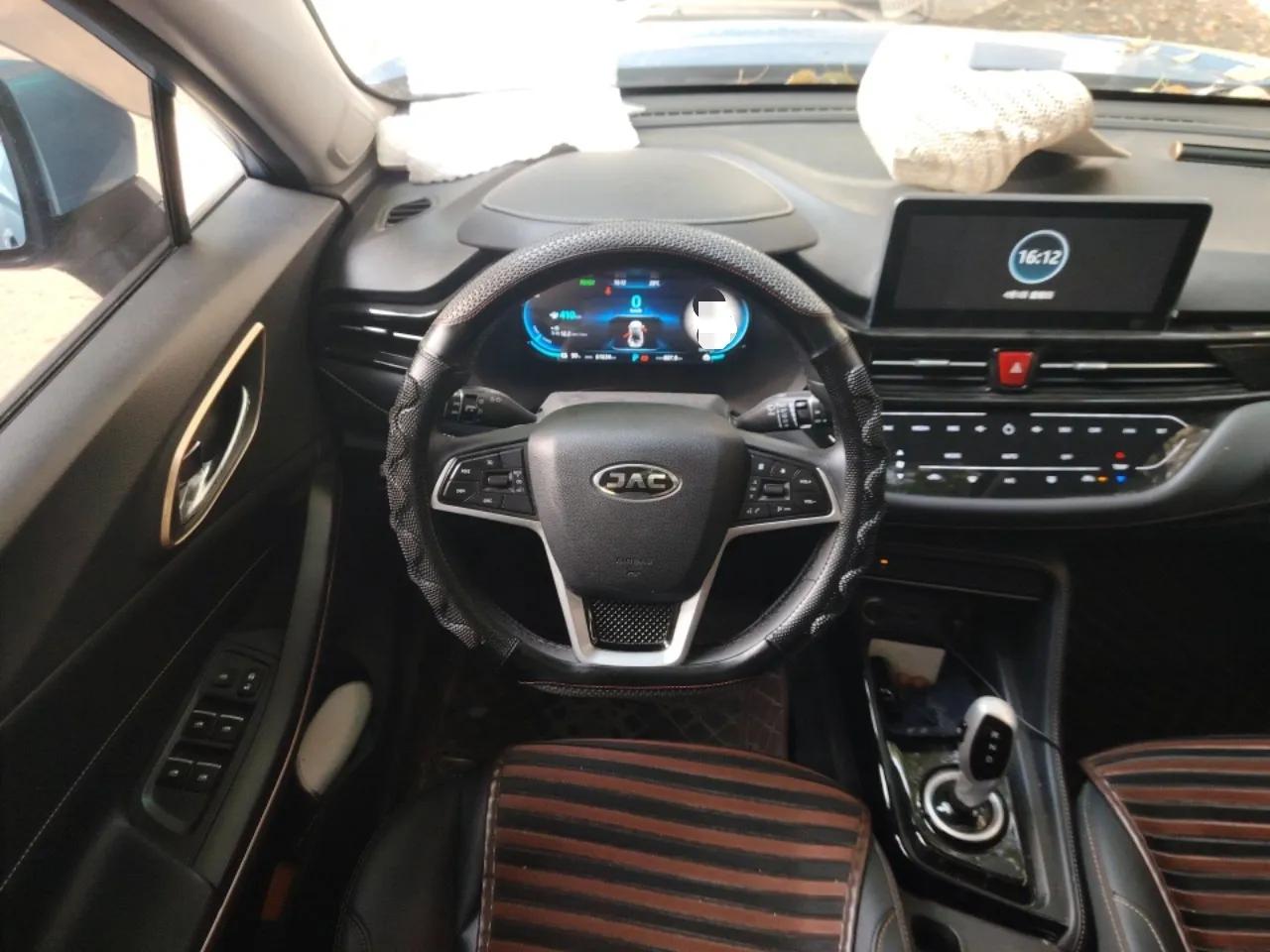 JAC Group iEVS4 2019 Luxury Smart Edition — миниатюра 11
