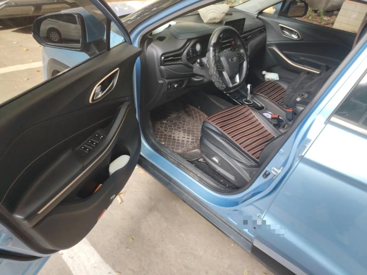 JAC Group iEVS4 2019 Luxury Smart Edition — миниатюра 17