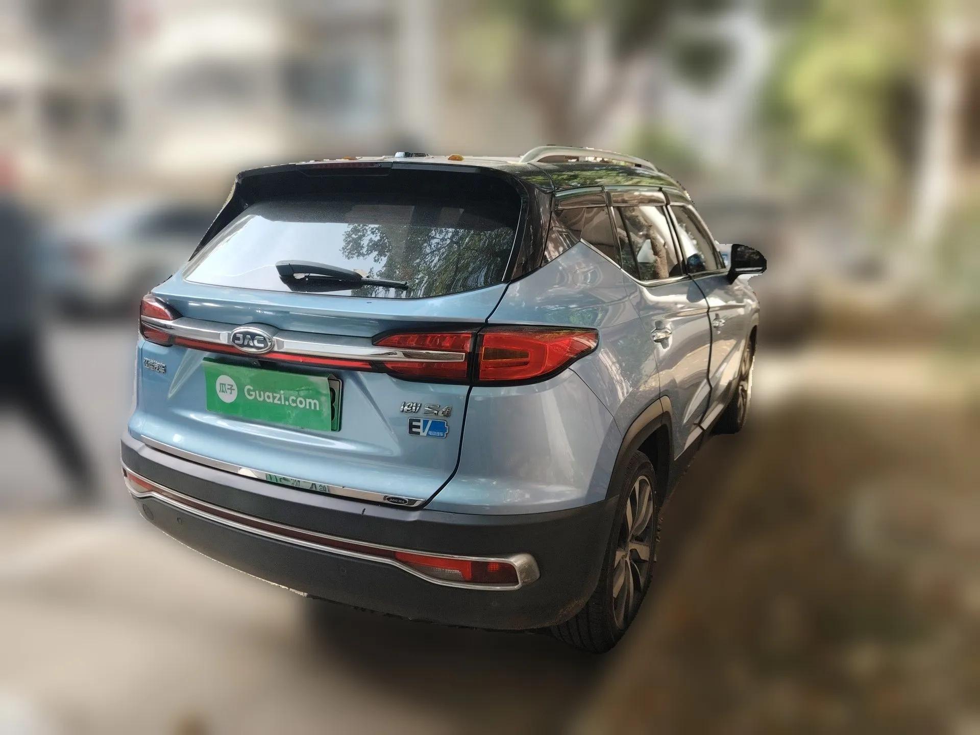 JAC Group iEVS4 2019 Luxury Smart Edition — миниатюра 6