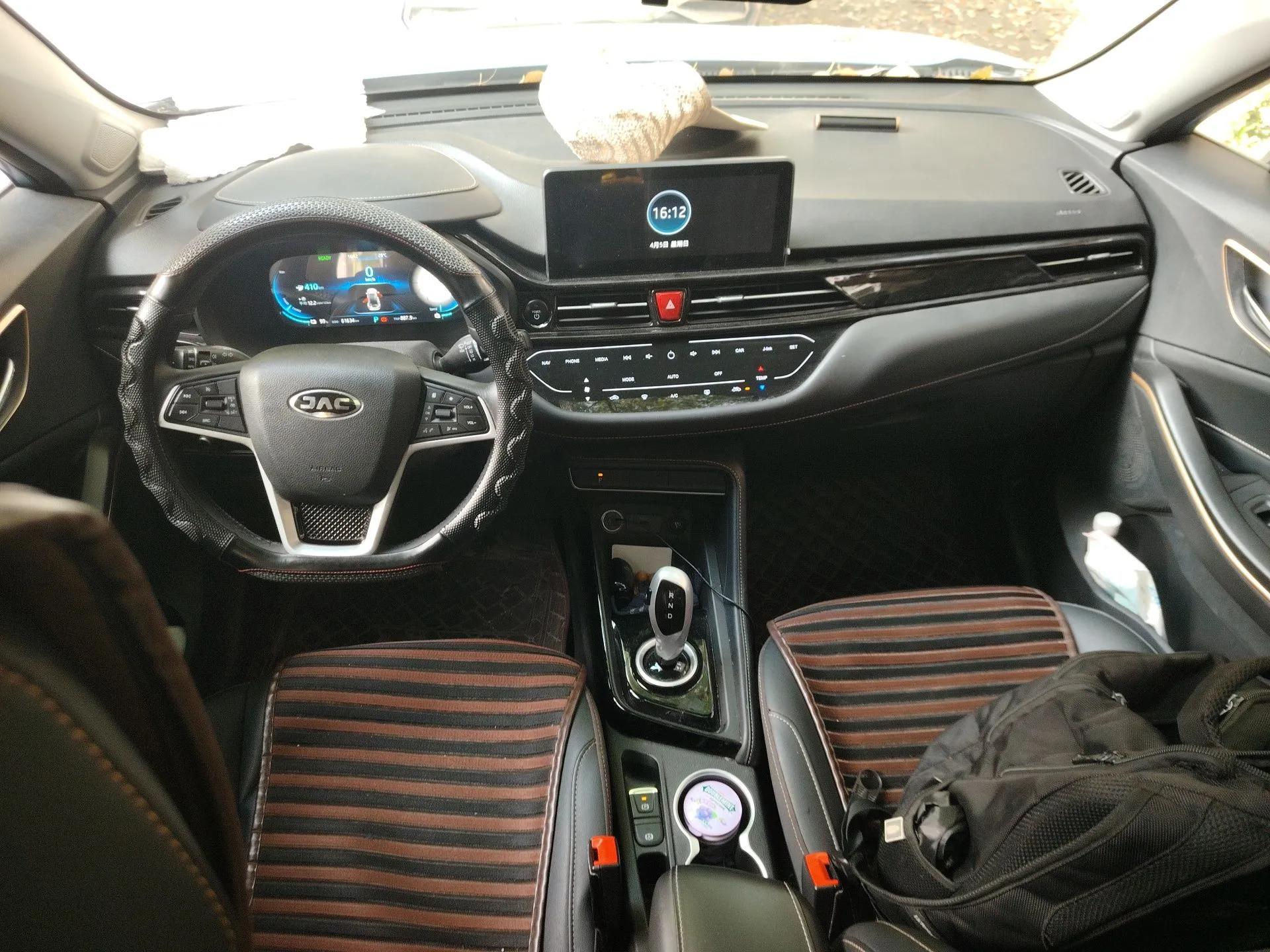 JAC Group iEVS4 2019 Luxury Smart Edition — миниатюра 10