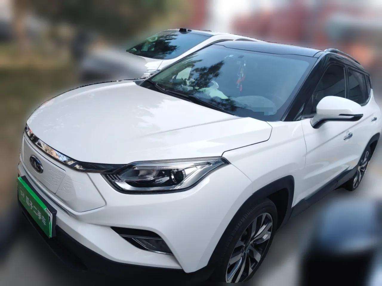 JAC Group iEVS4 2019 Luxury Smart Connectivity Model — миниатюра 1