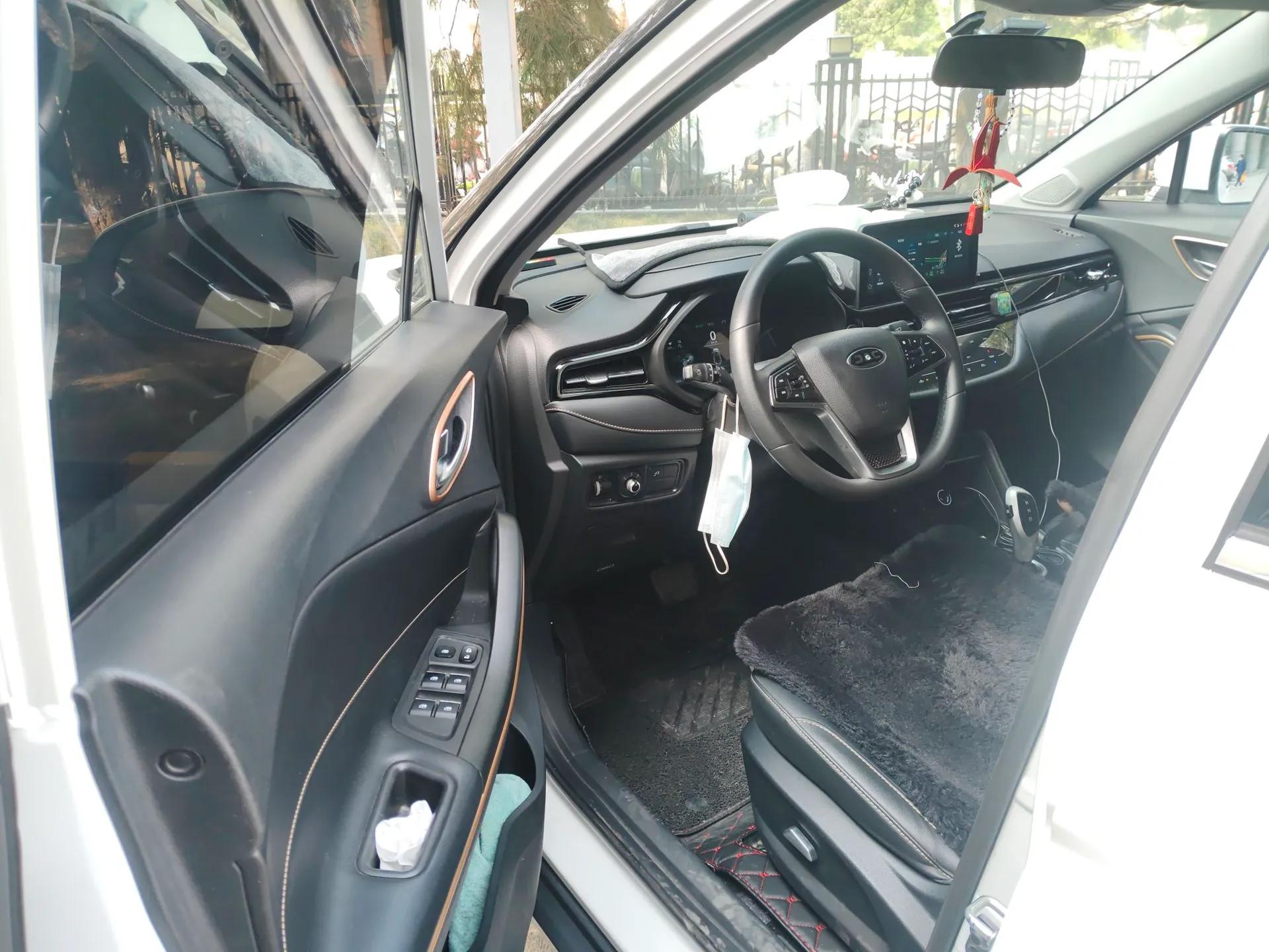 JAC Group iEVS4 2019 Luxury Smart Connectivity Model — миниатюра 17