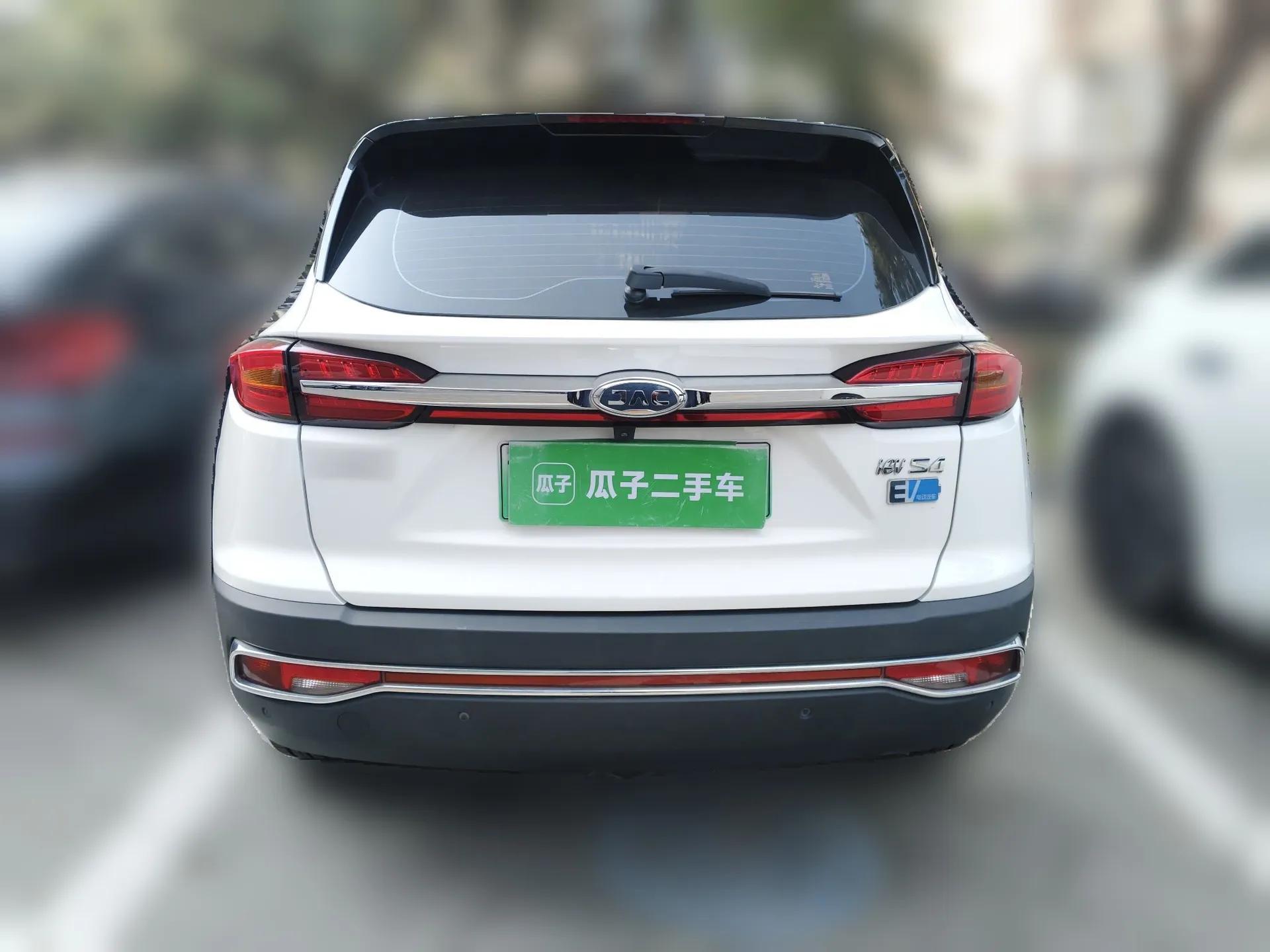 JAC Group iEVS4 2019 Luxury Smart Connectivity Model — миниатюра 5