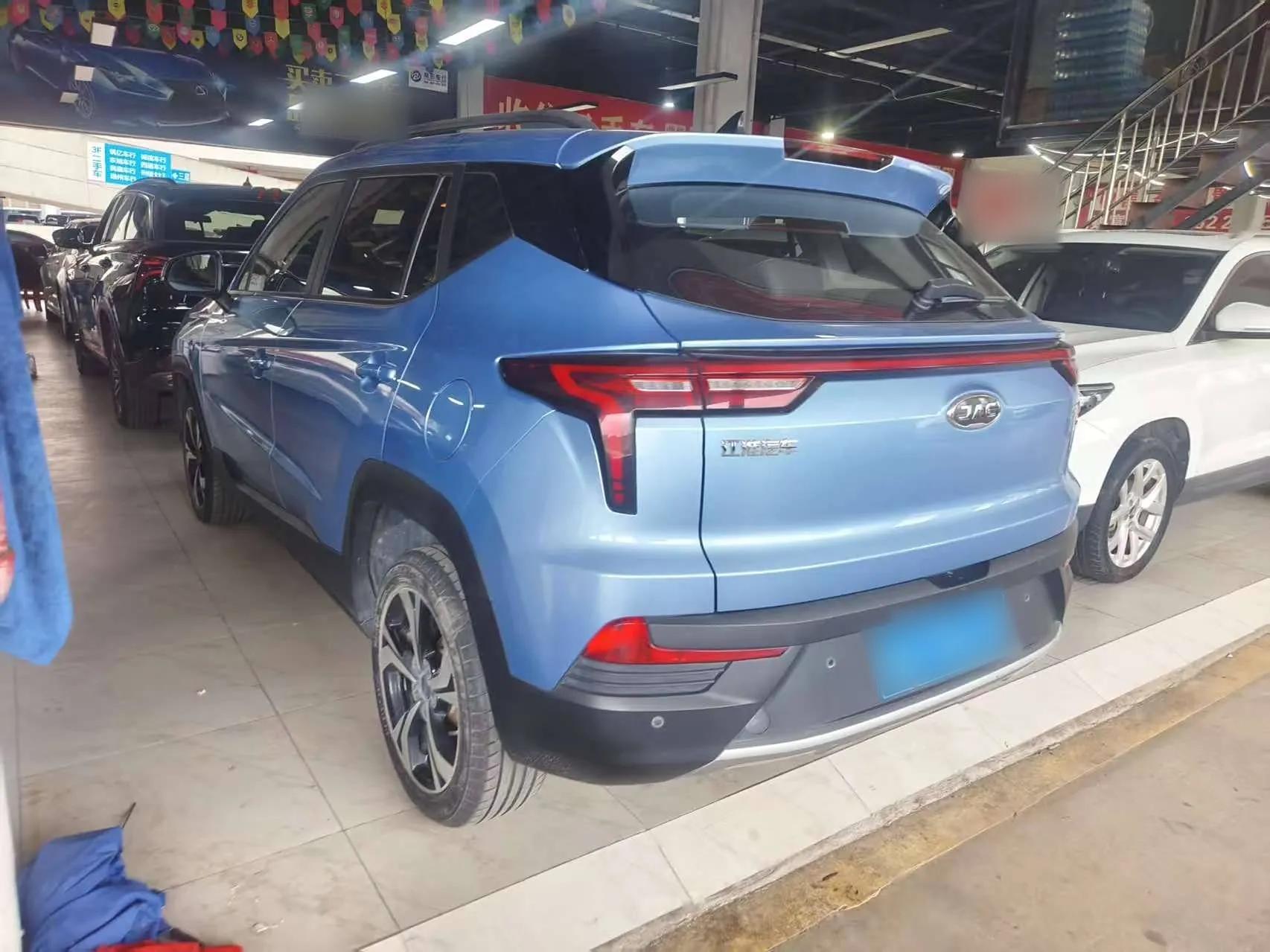 JAC Group X4 2020 1.5T CVT Elite Model — миниатюра 4