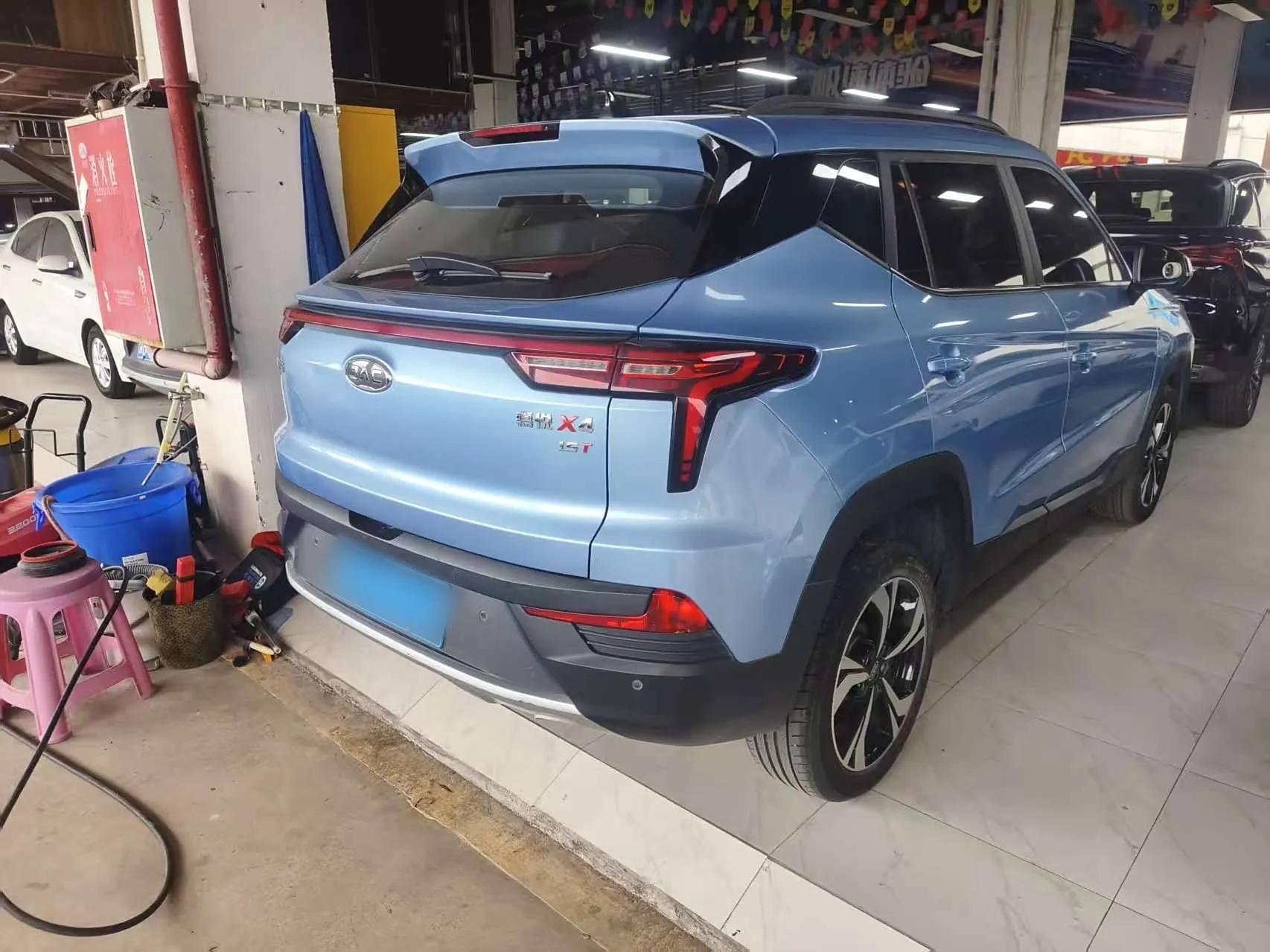 JAC Group X4 2020 1.5T CVT Elite Model — миниатюра 6