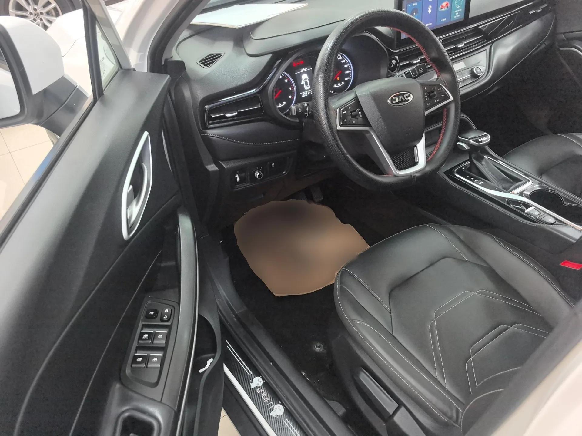 JAC Group X4 2020 1.5T CVT Elite Model — миниатюра 19
