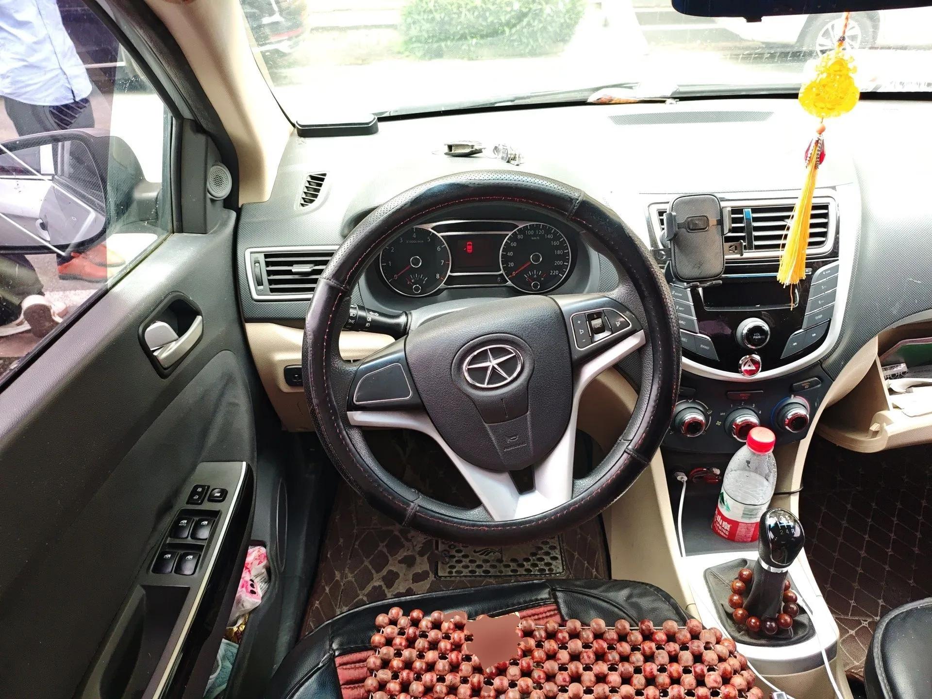 JAC Group J6 A30 2013 1.5L Manual Luxury Model China IV Standard — миниатюра 11